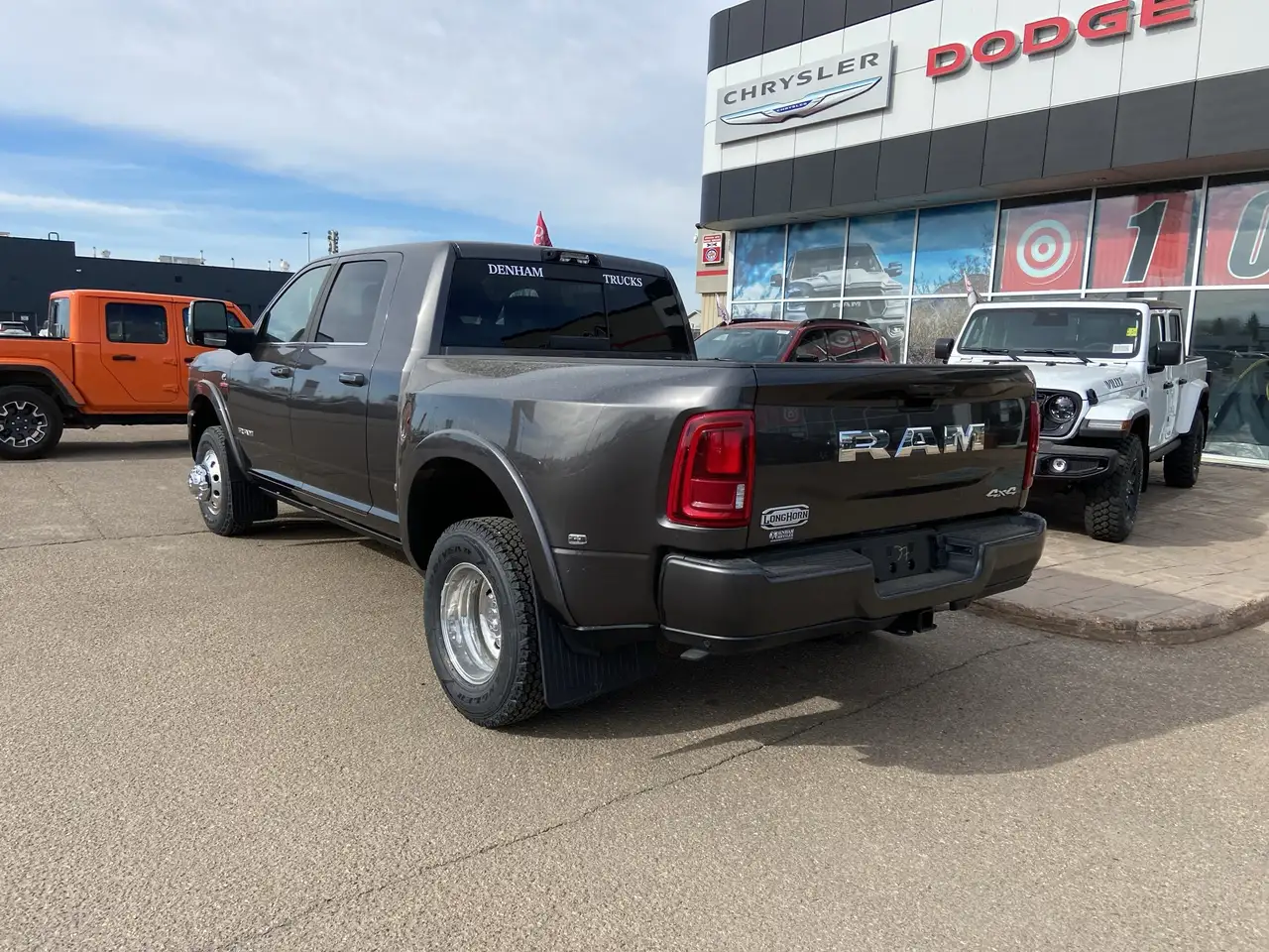 RAM 3500 снимка RAM 3500
