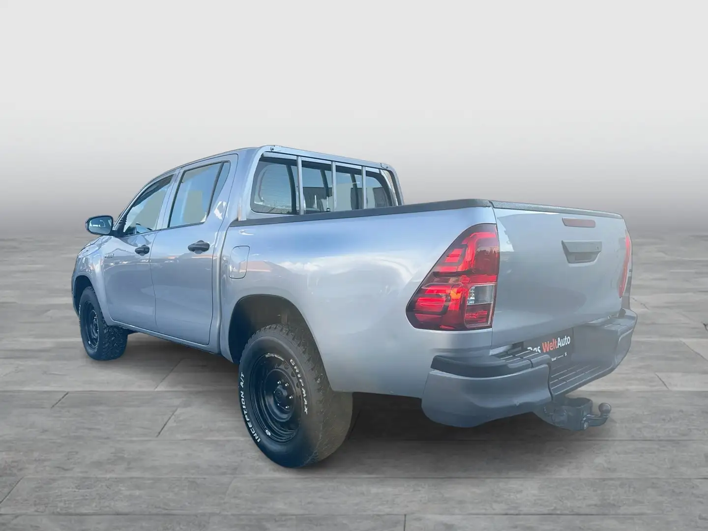 Toyota Hilux Double Cab Country 4x4 Silber - 2
