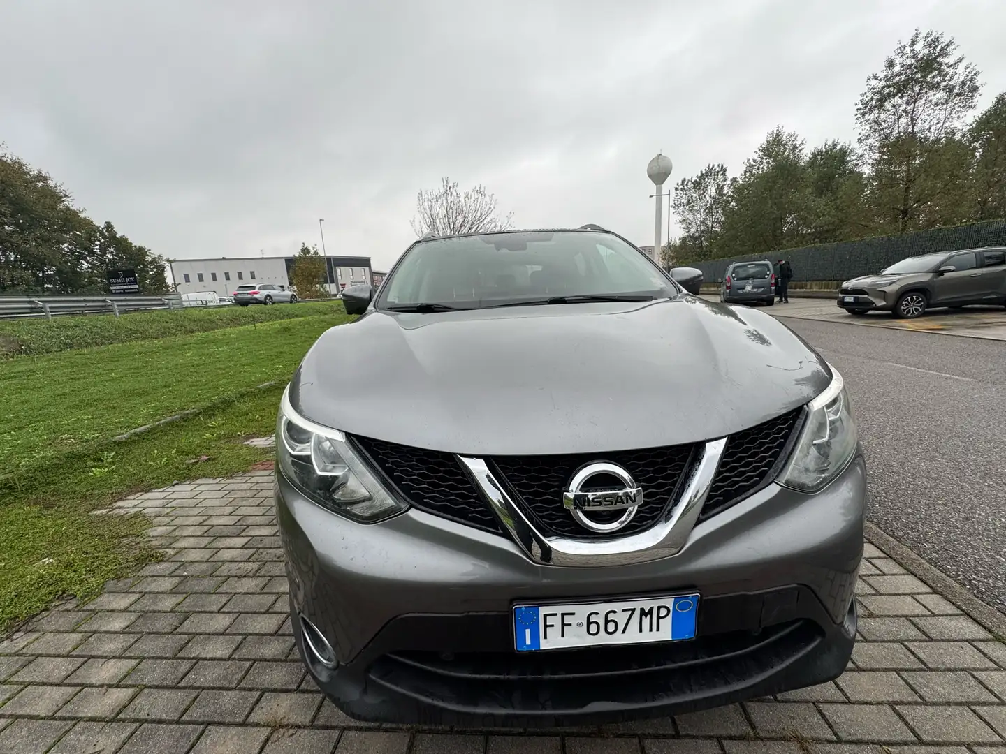 Nissan Qashqai 1.6 dci Tekna 4wd 130cv my16 - 1