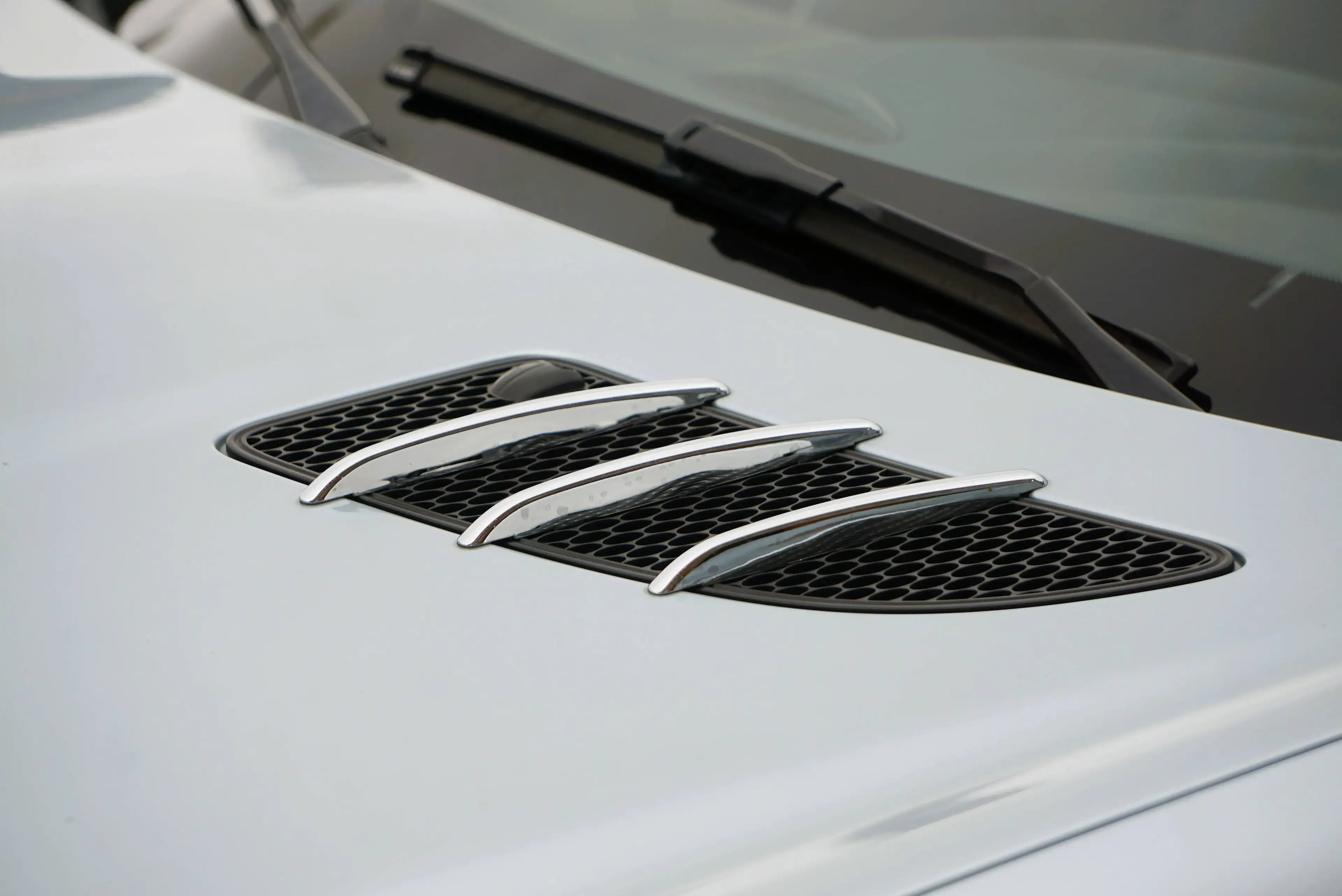 Mercedes-Benz SLK 200 Kompressor Sport Edition LORINSOR / AUTO / BI-XENON / PDC / CLIM / CHAUFFE NUQUE — photo 9