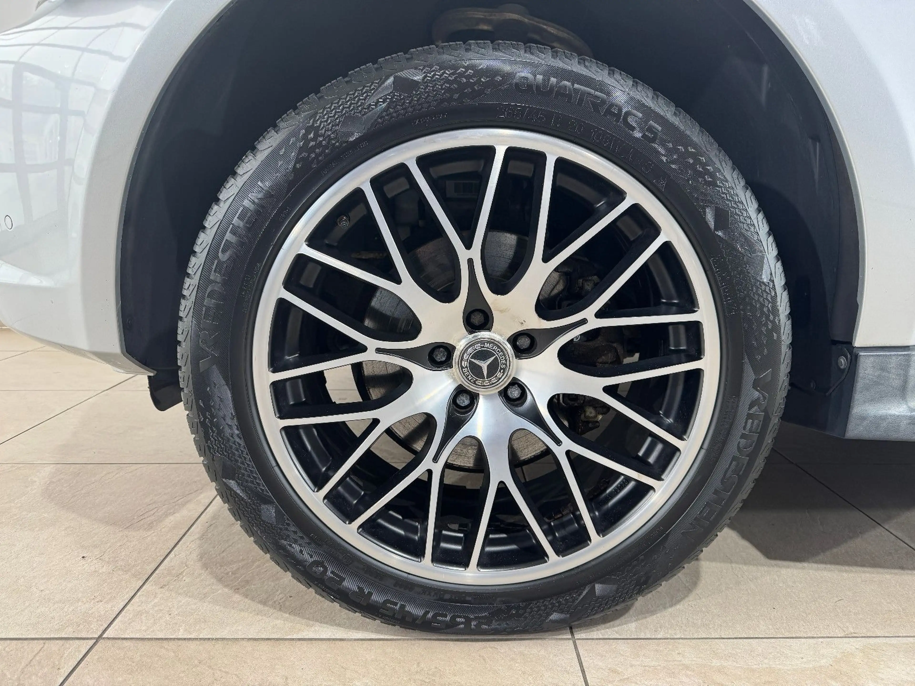 Mercedes-Benz ML 350 *2.HAND+SCHIEBEDACH+20"ALLWETTER+STANDHEIZ — photo 13