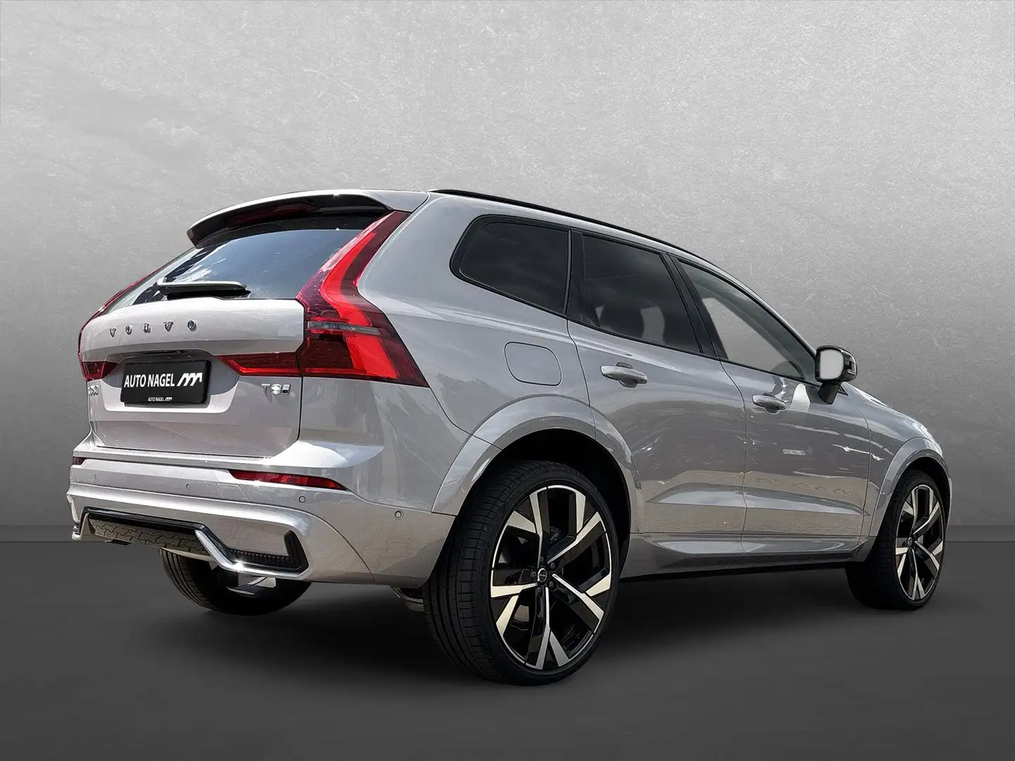 Volvo XC60 T8 PHEV AWD Ultra Dark *FACELIFT+B&W* Срібний - 2