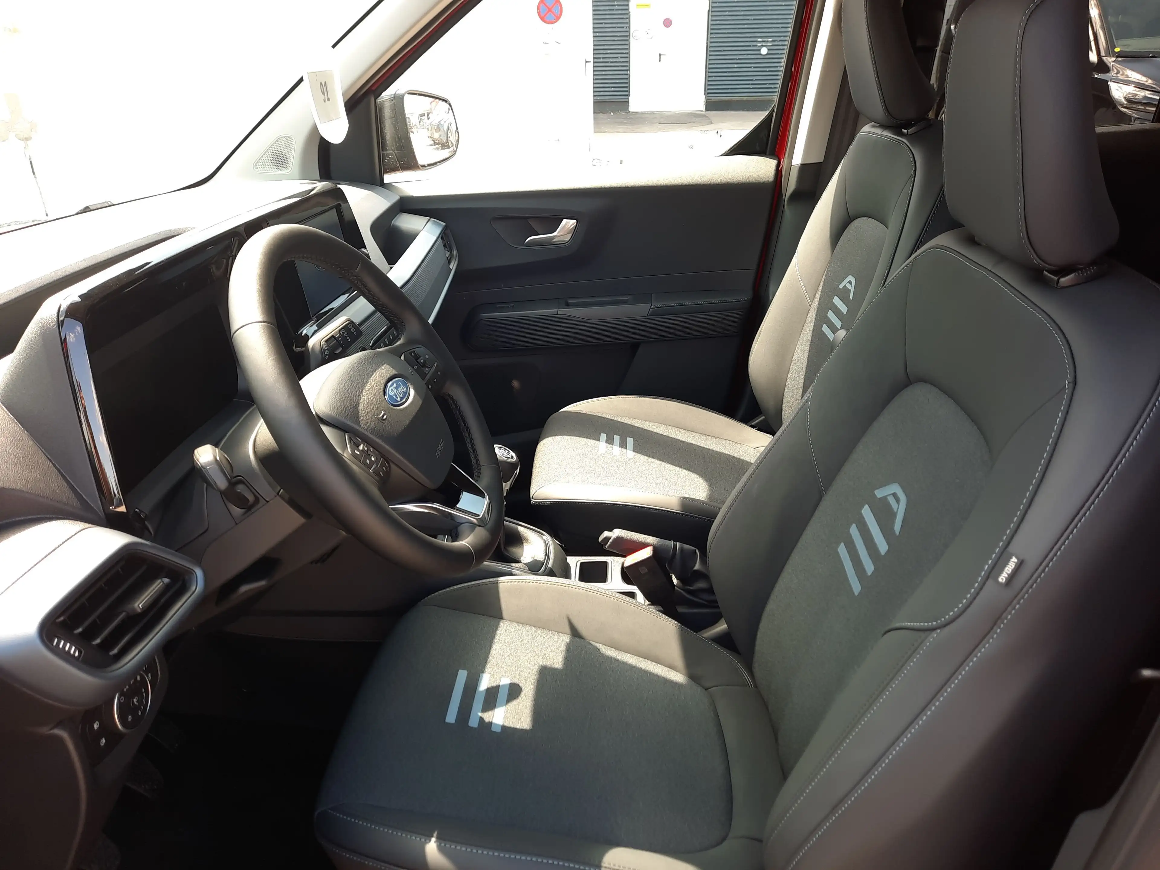 Ford Tourneo Courier 1.0 EcoBoost Active 2,99% Fin. — photo 13