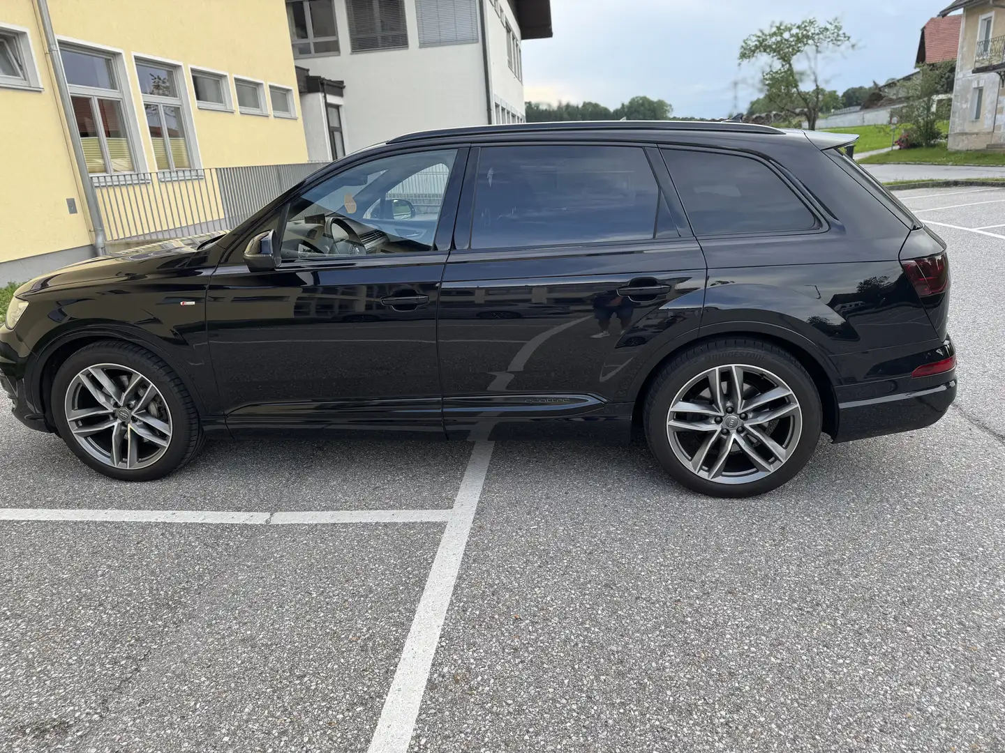 Audi Q7 3,0 TDI quattro Tiptronic Schwarz - 1