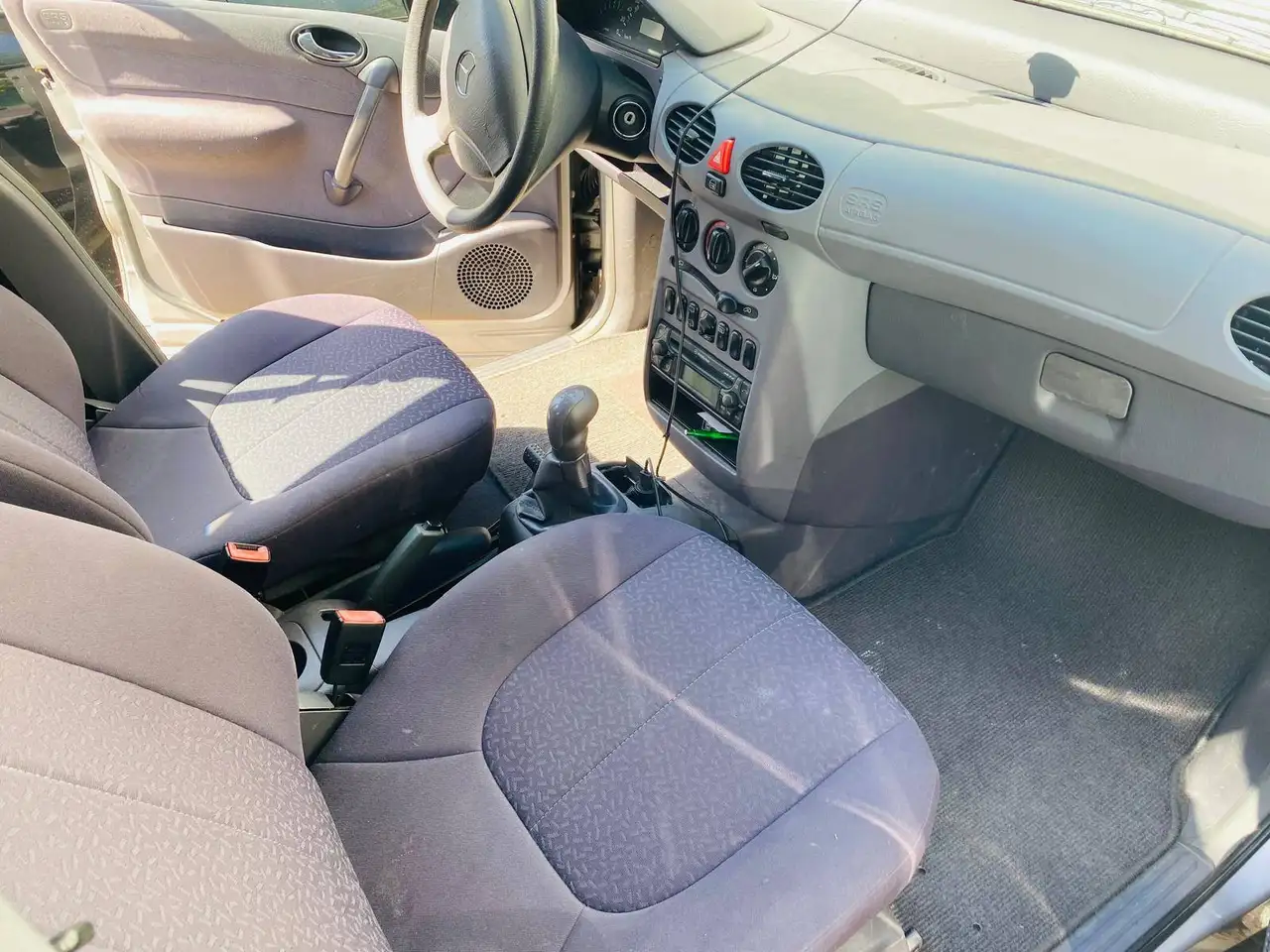 Mercedes-Benz A 140, foto 10