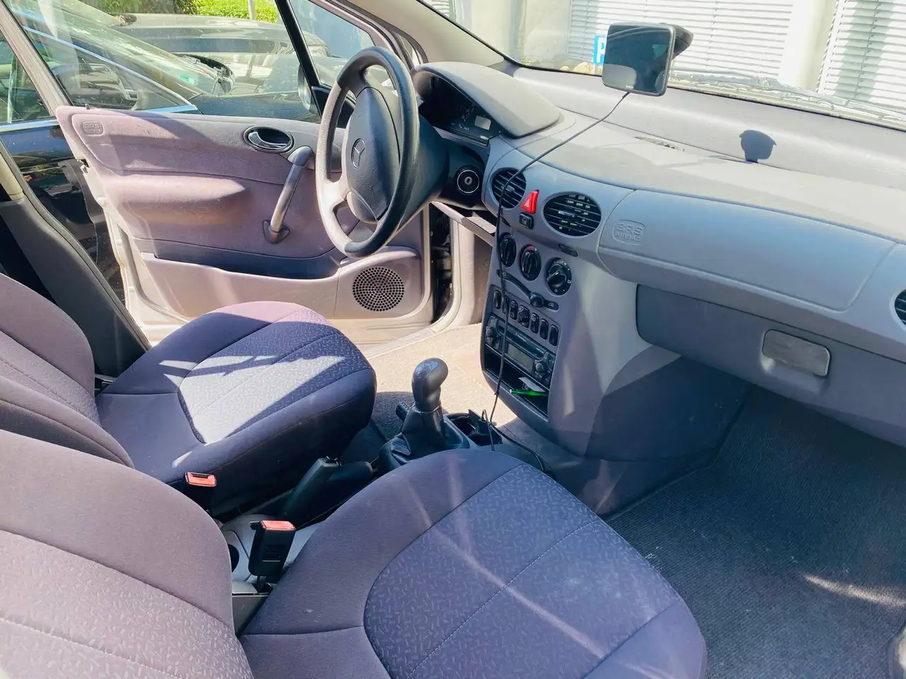 Mercedes-Benz A 140, foto 6