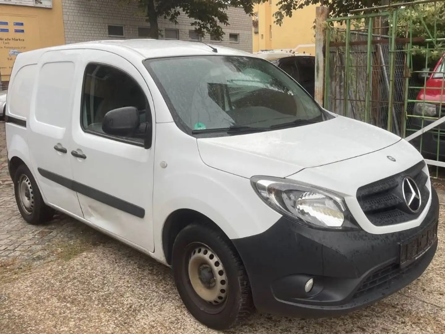 Mercedes-Benz Citan 109 CDI BlueEFFICIENCY Klima 2018 98000KM Euro 6 Weiß - 2