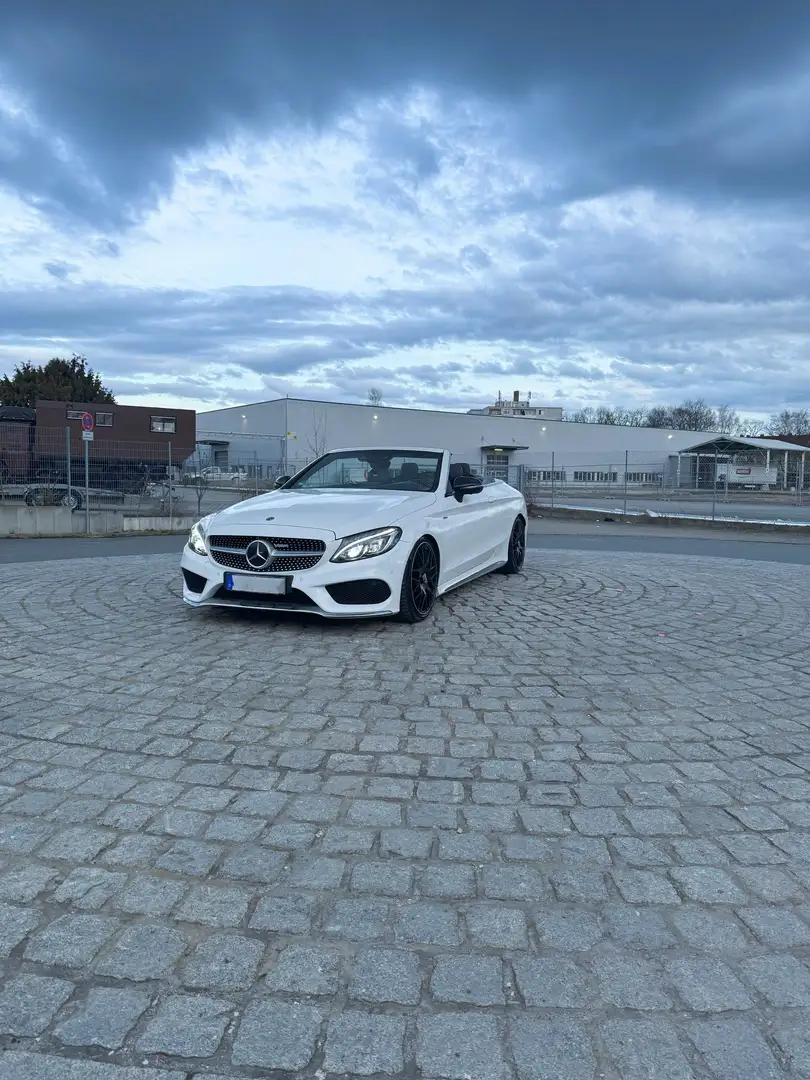 Mercedes-Benz C 220 C 220 d Cabrio 4Matic 9G-TRONIC AMG Line Weiß - 2