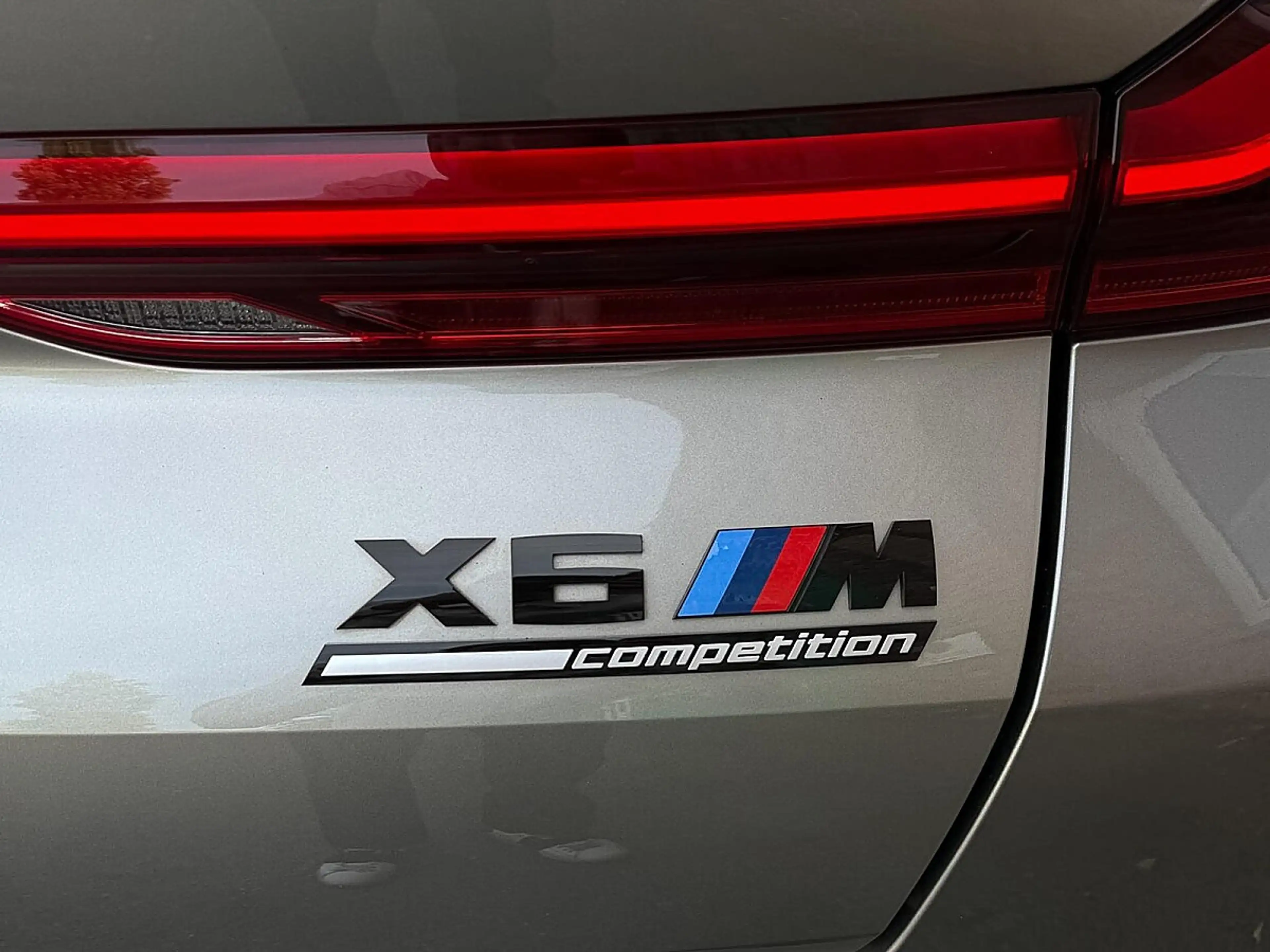 BMW X6 M Aut. | VOLL AUSSTATTUNG | COMPETITION | MwSt.AU... — photo 7