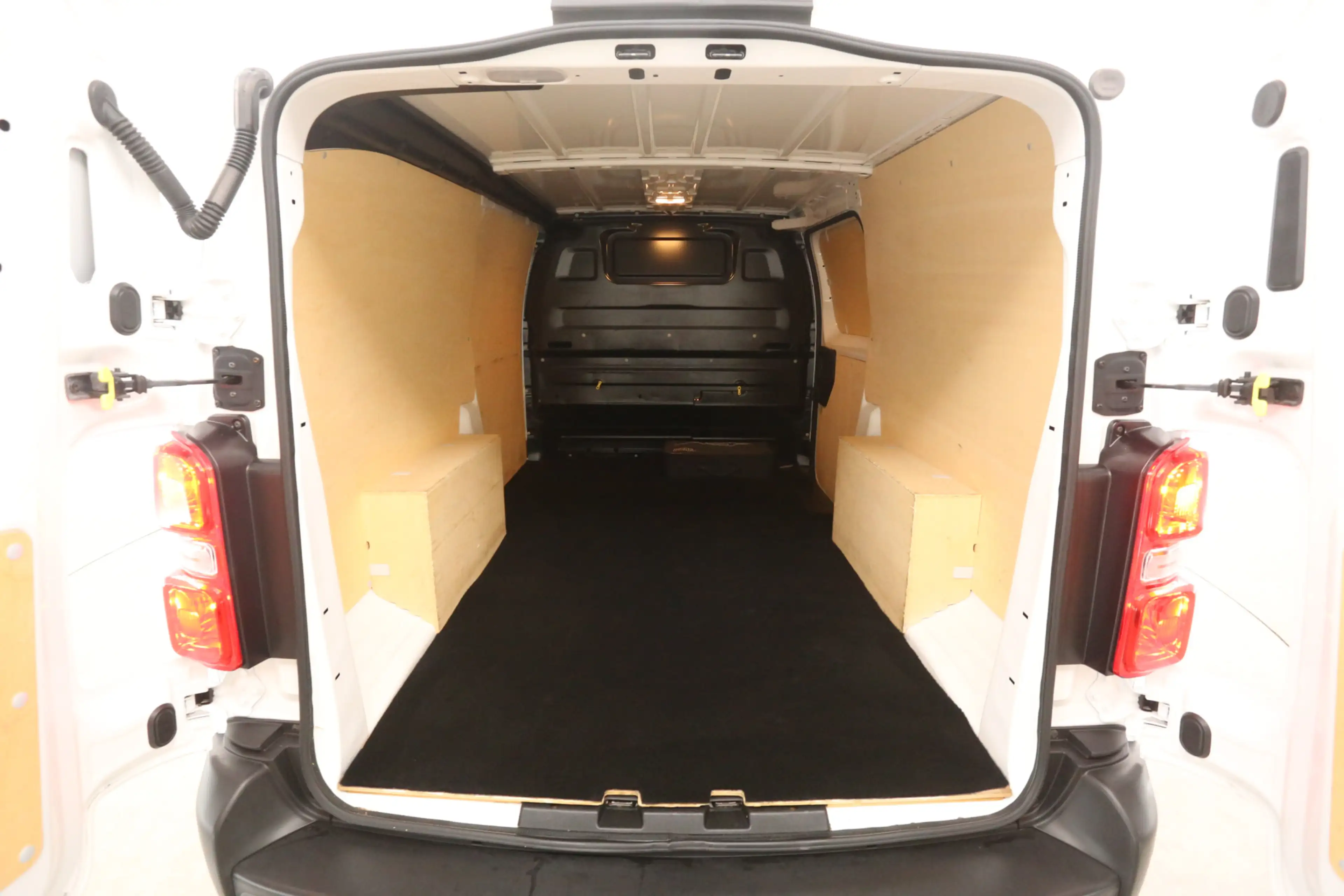 Peugeot e-Expert Opel Vivaro-e L3H1 75 kWh | Snelladen | SOH 91% | — photo 3