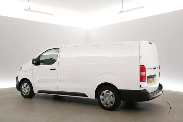 Peugeot E-Expert view 4