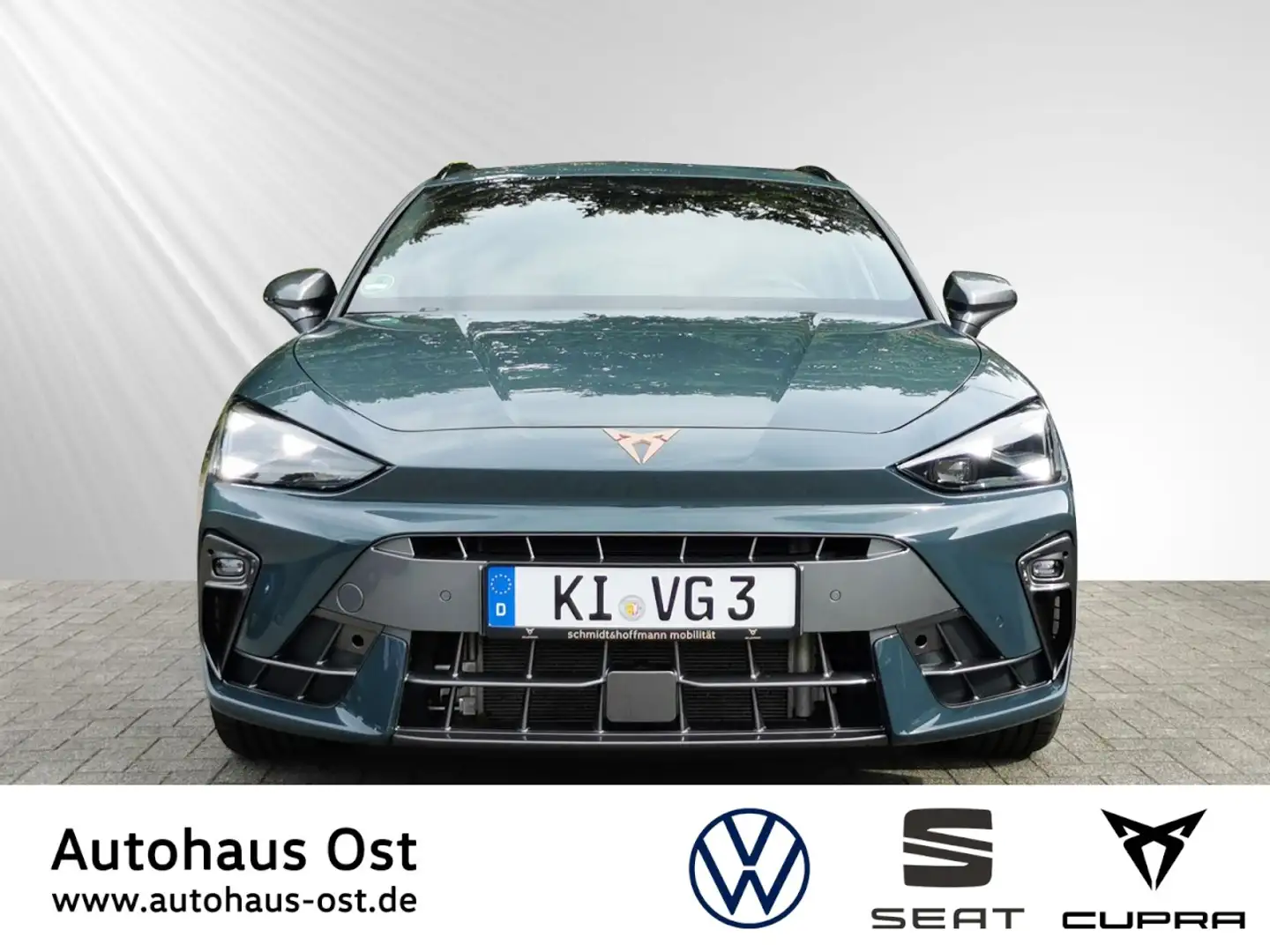 CUPRA Leon Sportstourer 2.0 TDI DSG AHK Matrix LED Navi Blau - 2
