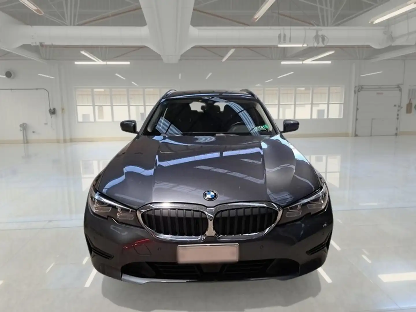 BMW 318 318d 48V Business Advantage Touring auto - 2