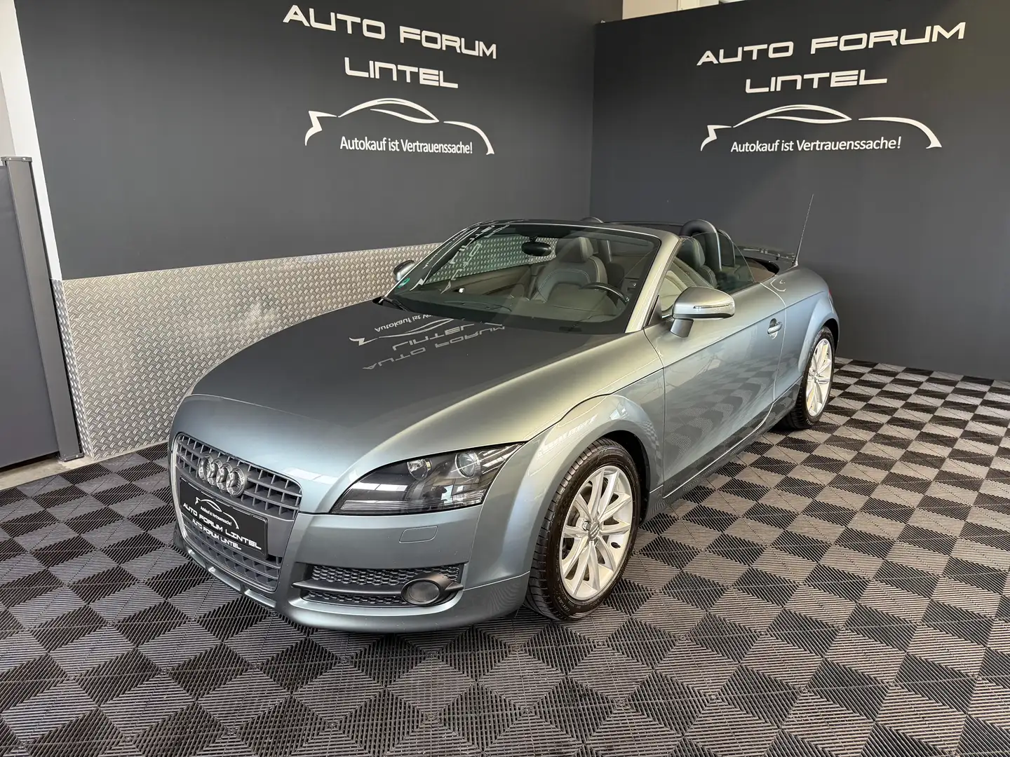 Audi TT 2.0 TFSI Roadster-SZH-SERVICE NEU-GEPFLEGT-RS SITZ Grau - 1
