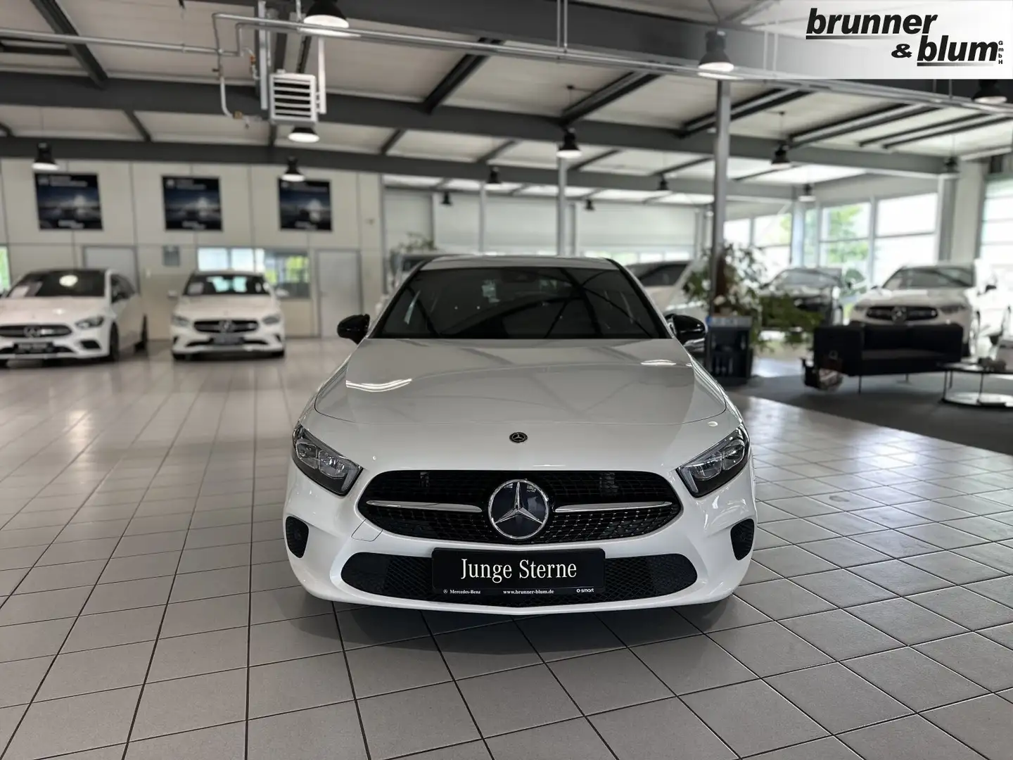 Mercedes-Benz A 200 A 200 Progressive,MBUX Plus,LED,Kamera,Night Klima Blanc - 2