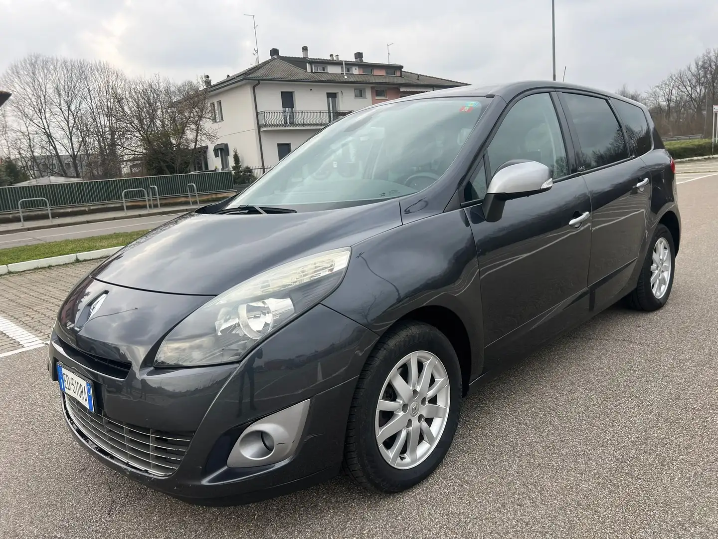 Renault Scenic Scenic 1.9 dci Luxe c/TomTom Grigio - 2