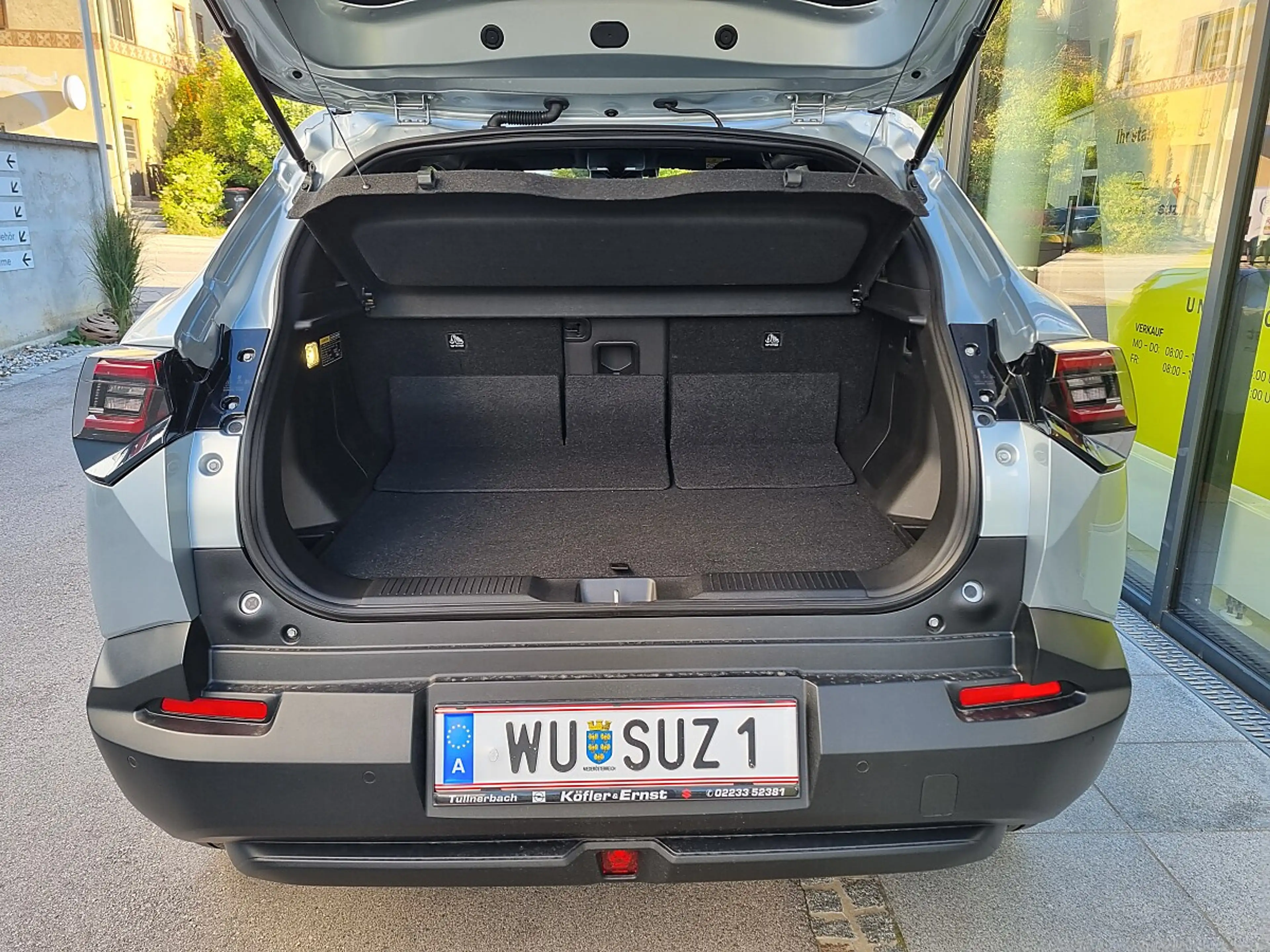 Suzuki Vitara eVitara 61kWh GL+ Allgrip-e Shine — photo 6