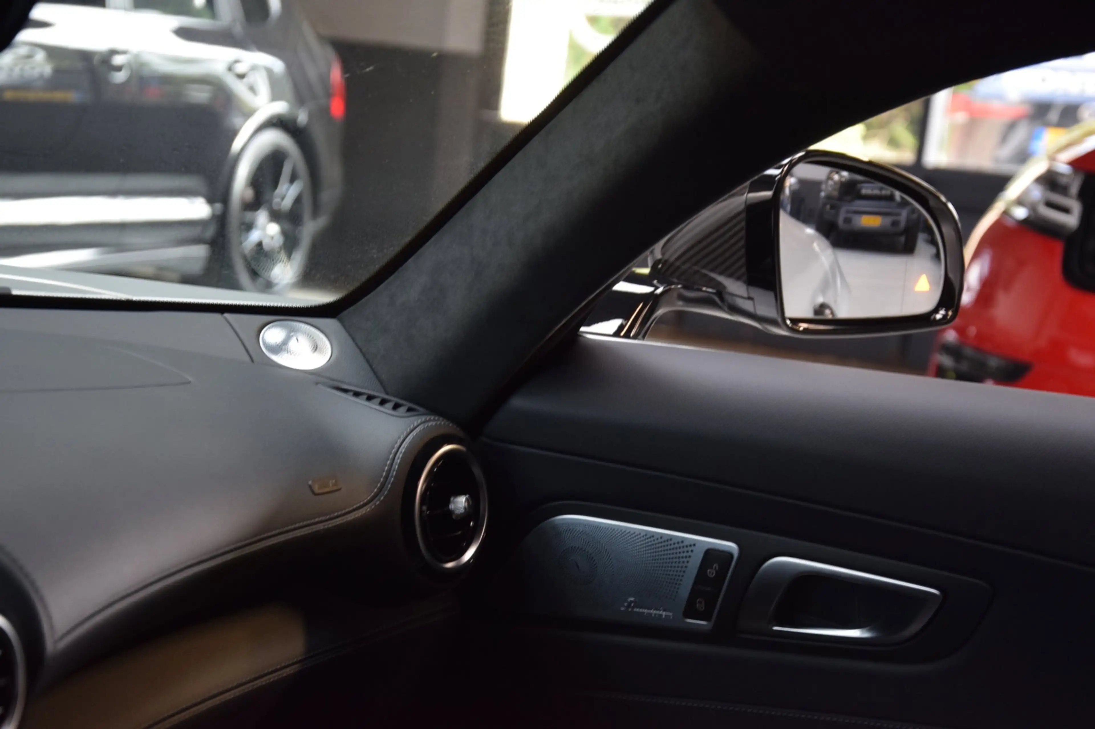 Mercedes-Benz AMG GT 4.0 R V8 Keramisch|Navi|Leder|585pk!!|Dealer onder — photo 47