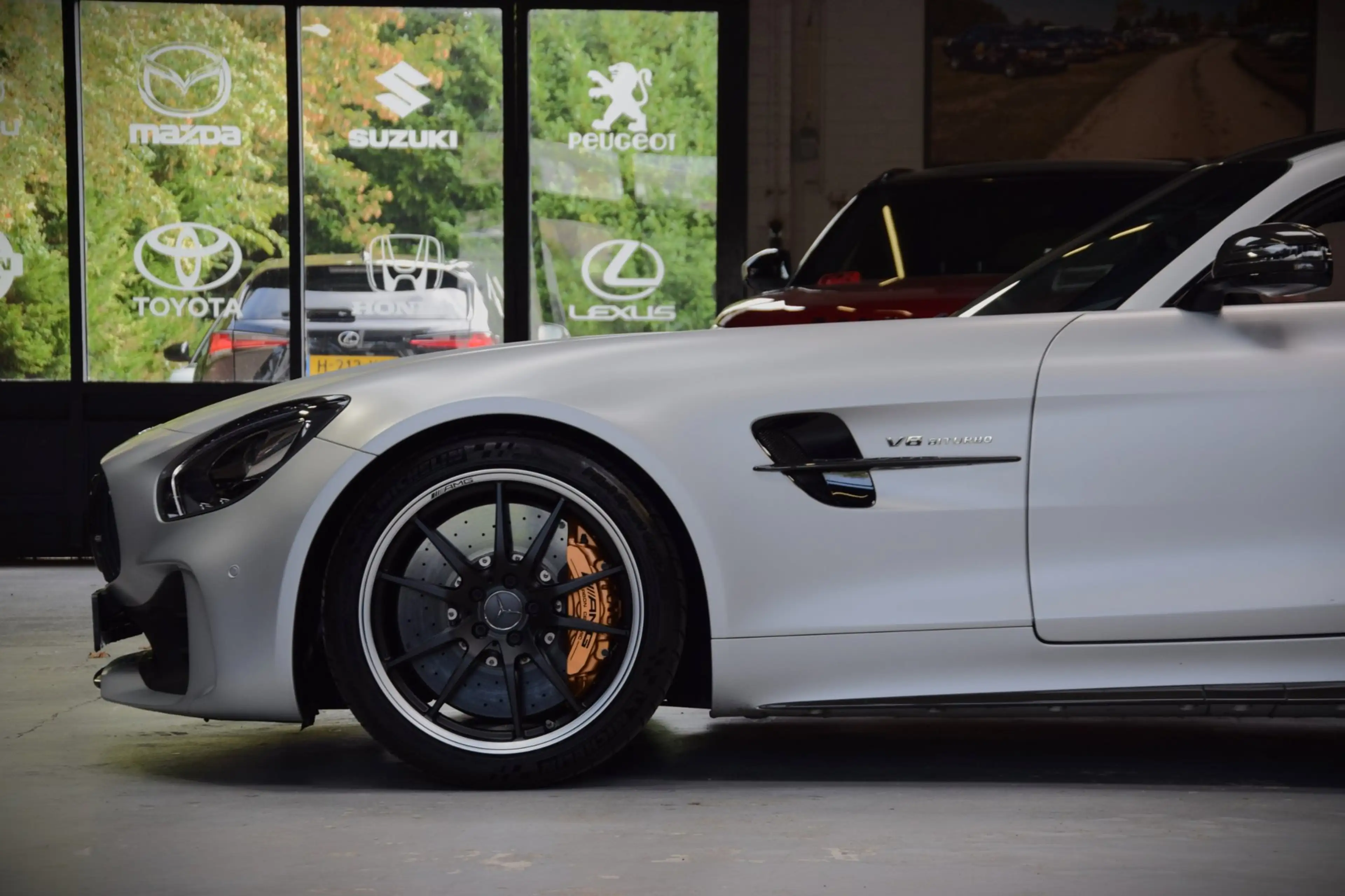 Mercedes-Benz AMG GT 4.0 R V8 Keramisch|Navi|Leder|585pk!!|Dealer onder — photo 10