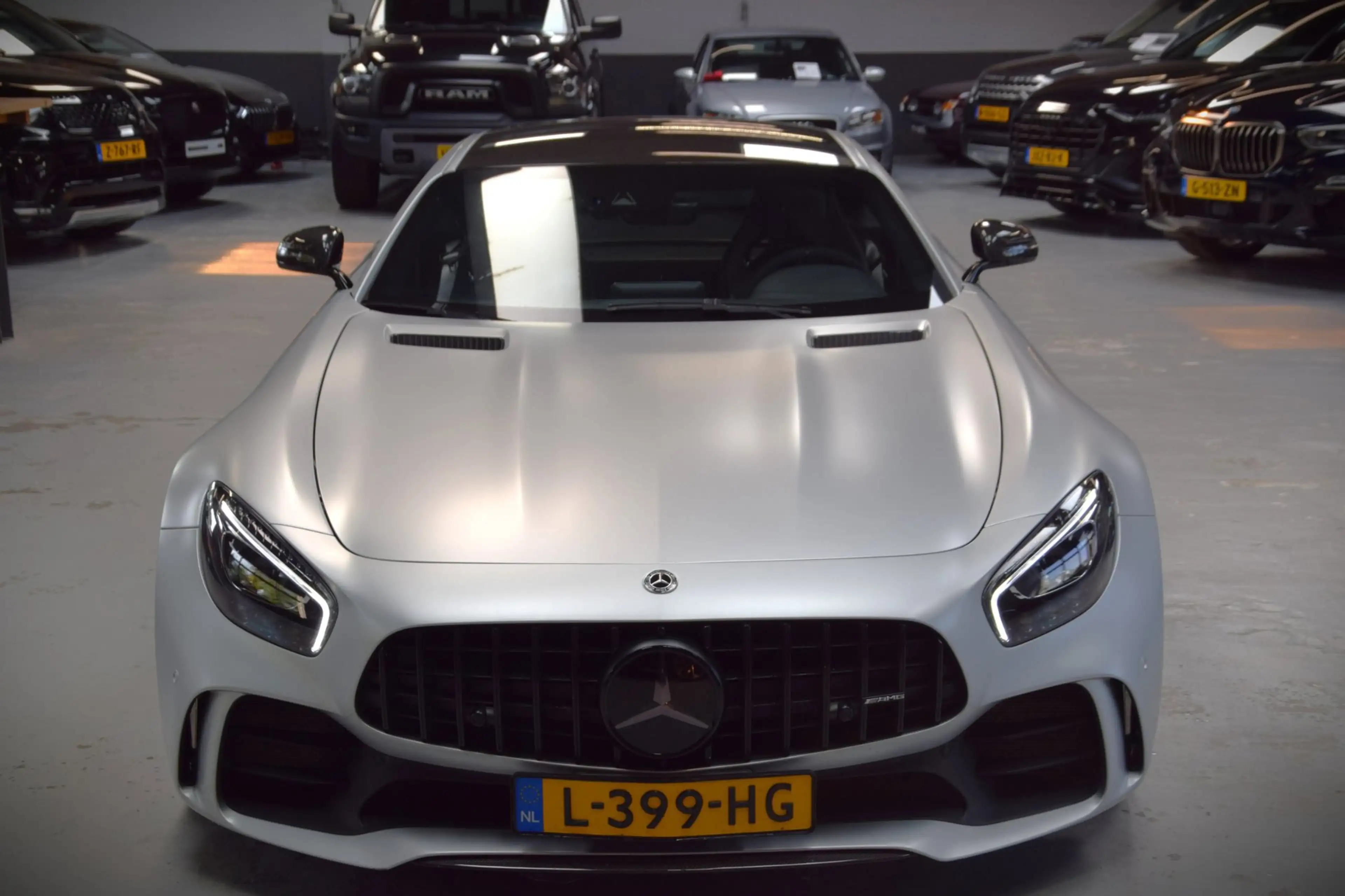 Mercedes-Benz AMG GT 4.0 R V8 Keramisch|Navi|Leder|585pk!!|Dealer onder — photo 18