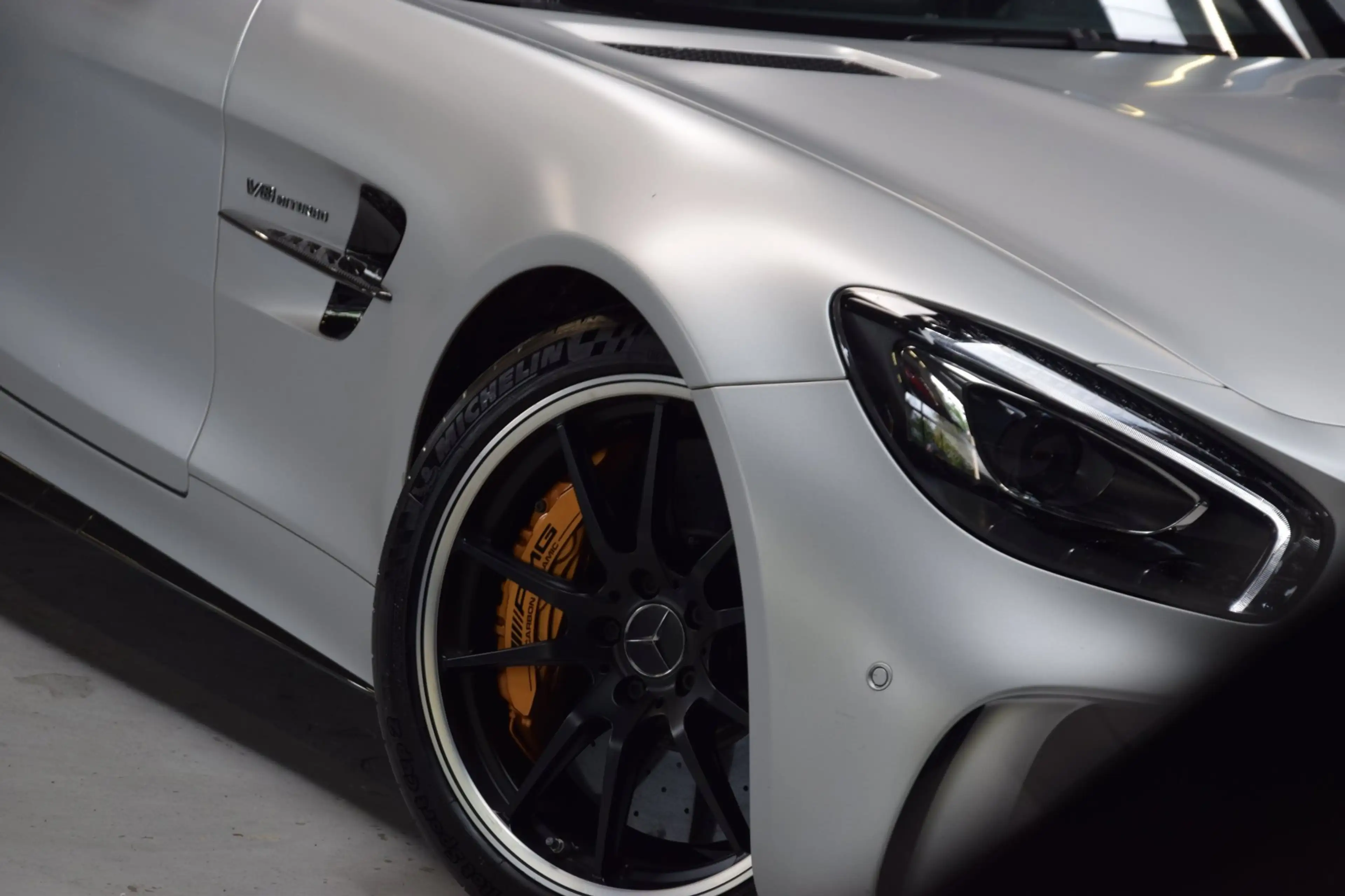 Mercedes-Benz AMG GT 4.0 R V8 Keramisch|Navi|Leder|585pk!!|Dealer onder — photo 45