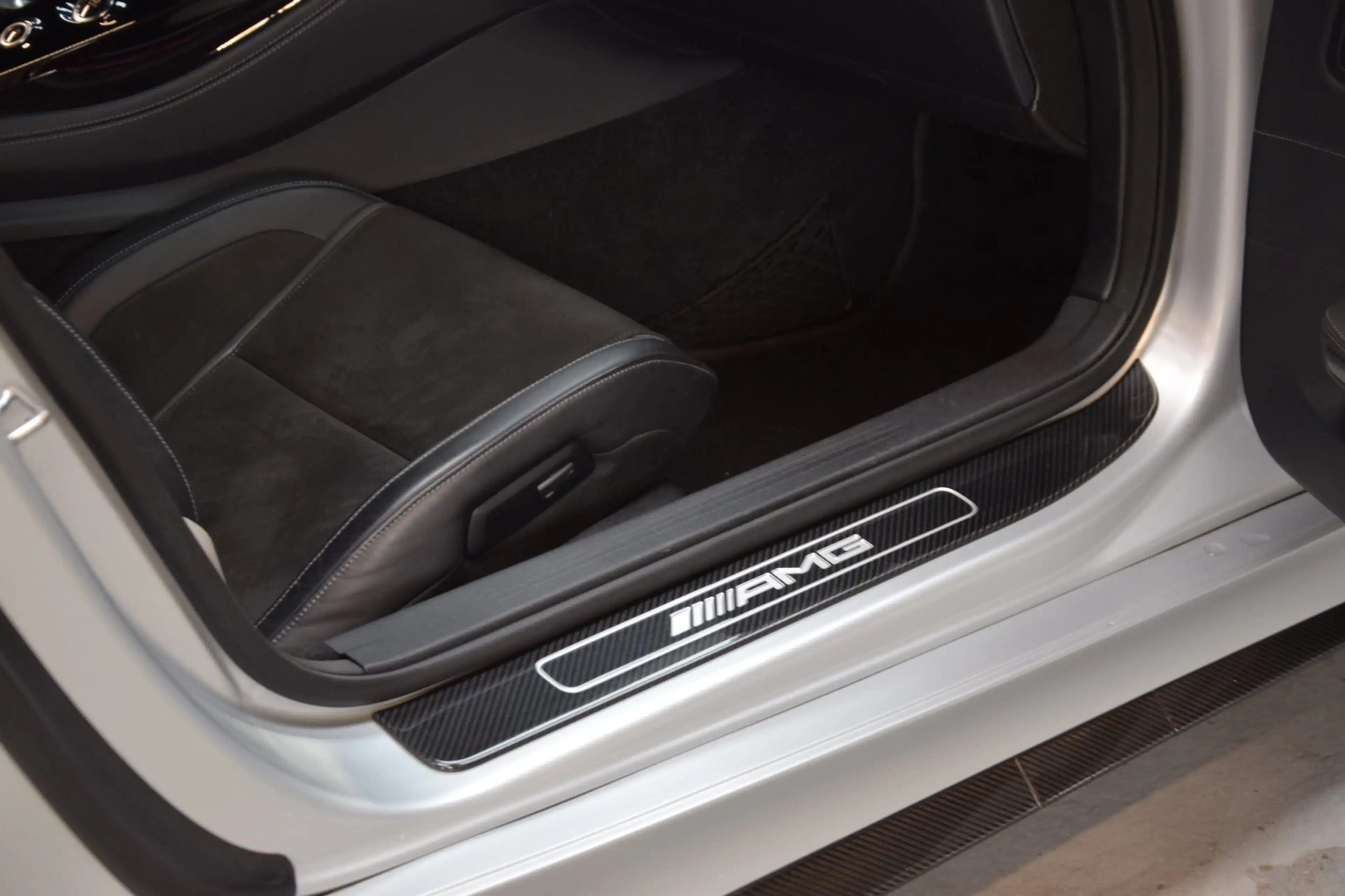 Mercedes-Benz AMG GT 4.0 R V8 Keramisch|Navi|Leder|585pk!!|Dealer onder — photo 48