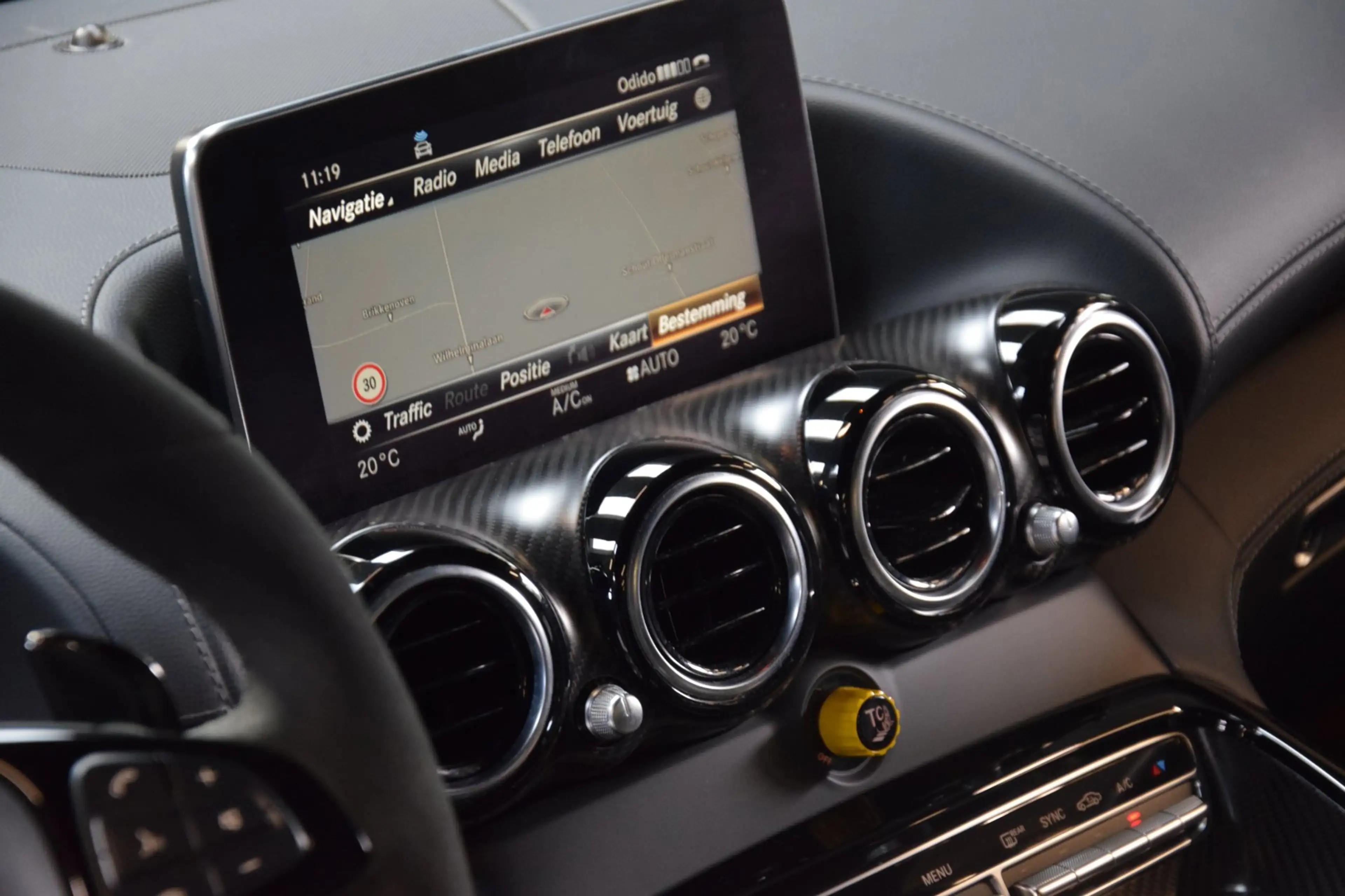 Mercedes-Benz AMG GT 4.0 R V8 Keramisch|Navi|Leder|585pk!!|Dealer onder — photo 12