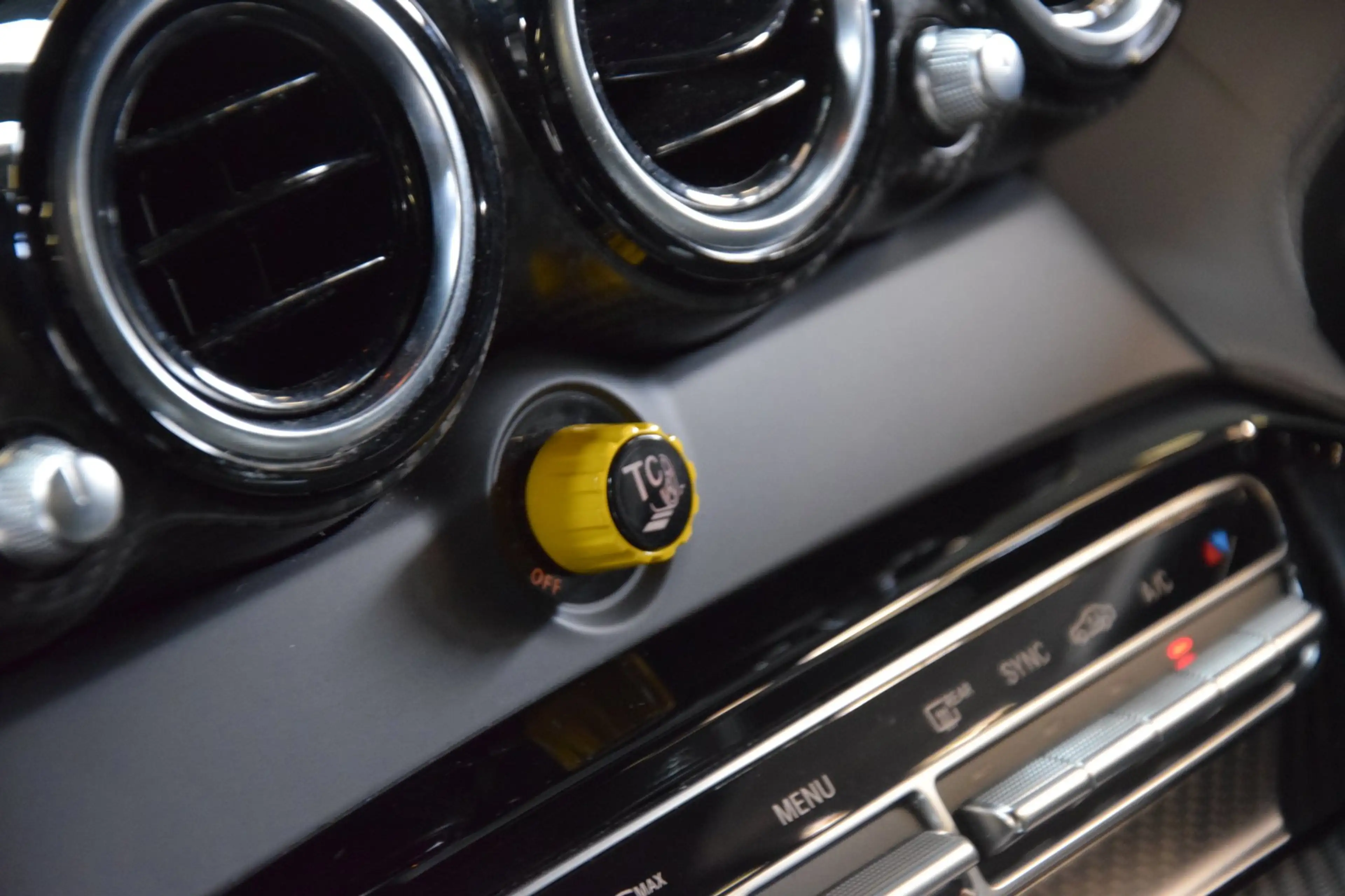Mercedes-Benz AMG GT 4.0 R V8 Keramisch|Navi|Leder|585pk!!|Dealer onder — photo 34