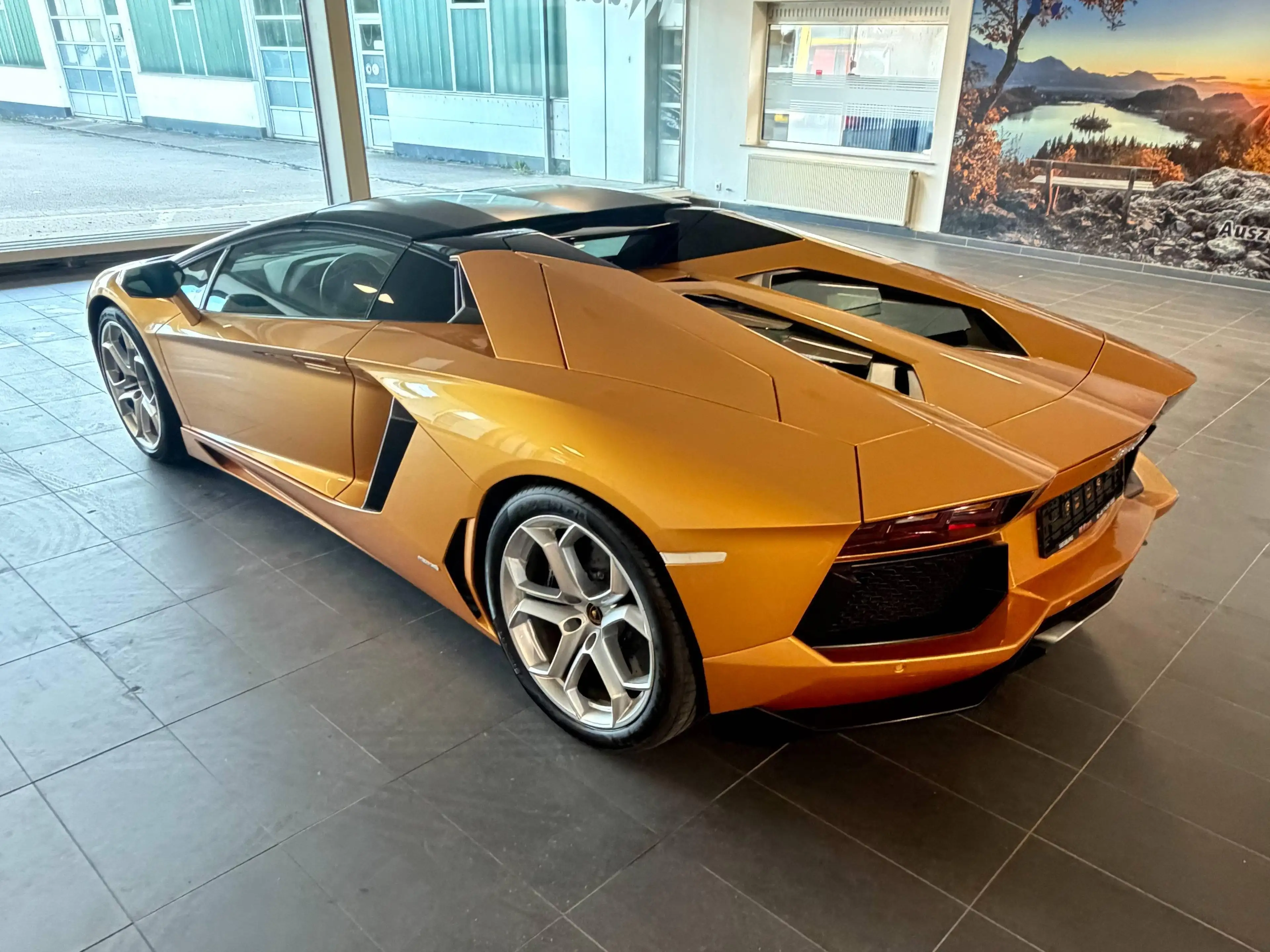 Lamborghini Aventador Lamborghini Aventador LP700-4 Roadster | 4.500 km | Lift | Kamera | Unfallfrei — photo 7