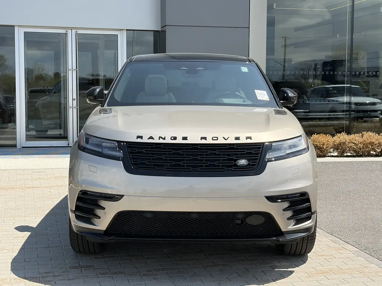 Land Rover Range Rover Velar снимка Land Rover Range Rover Velar