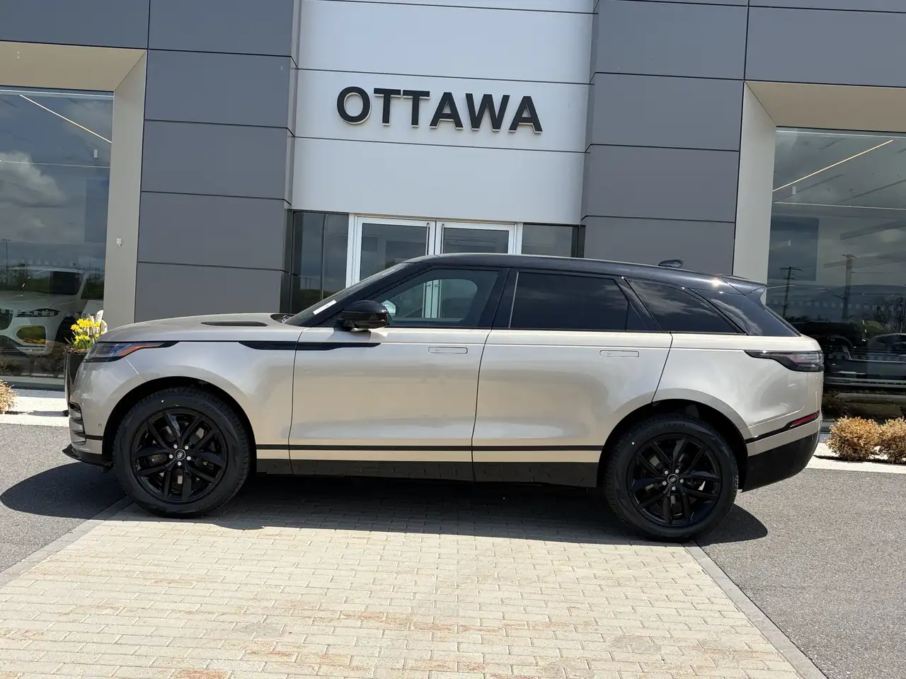 Land Rover Range Rover Velar снимка Land Rover Range Rover Velar
