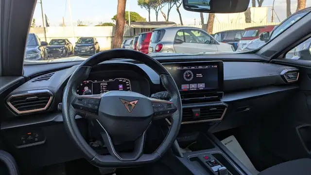 Cupra Formentor view 8
