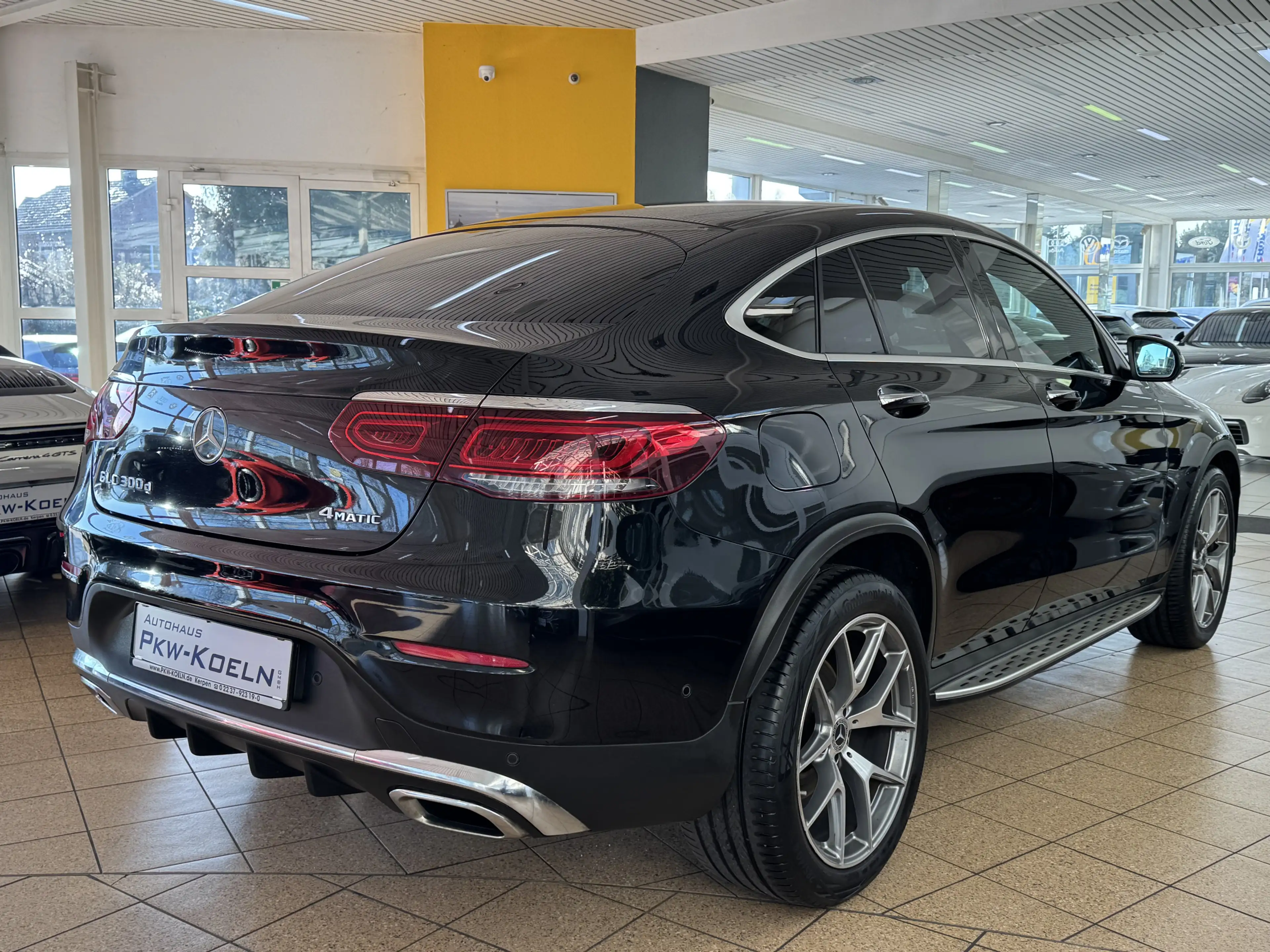 Mercedes-Benz GLC 300 d 4M AMG-LiNE*ESSD*KAMERA*KEY GO*LED*360 — photo 3