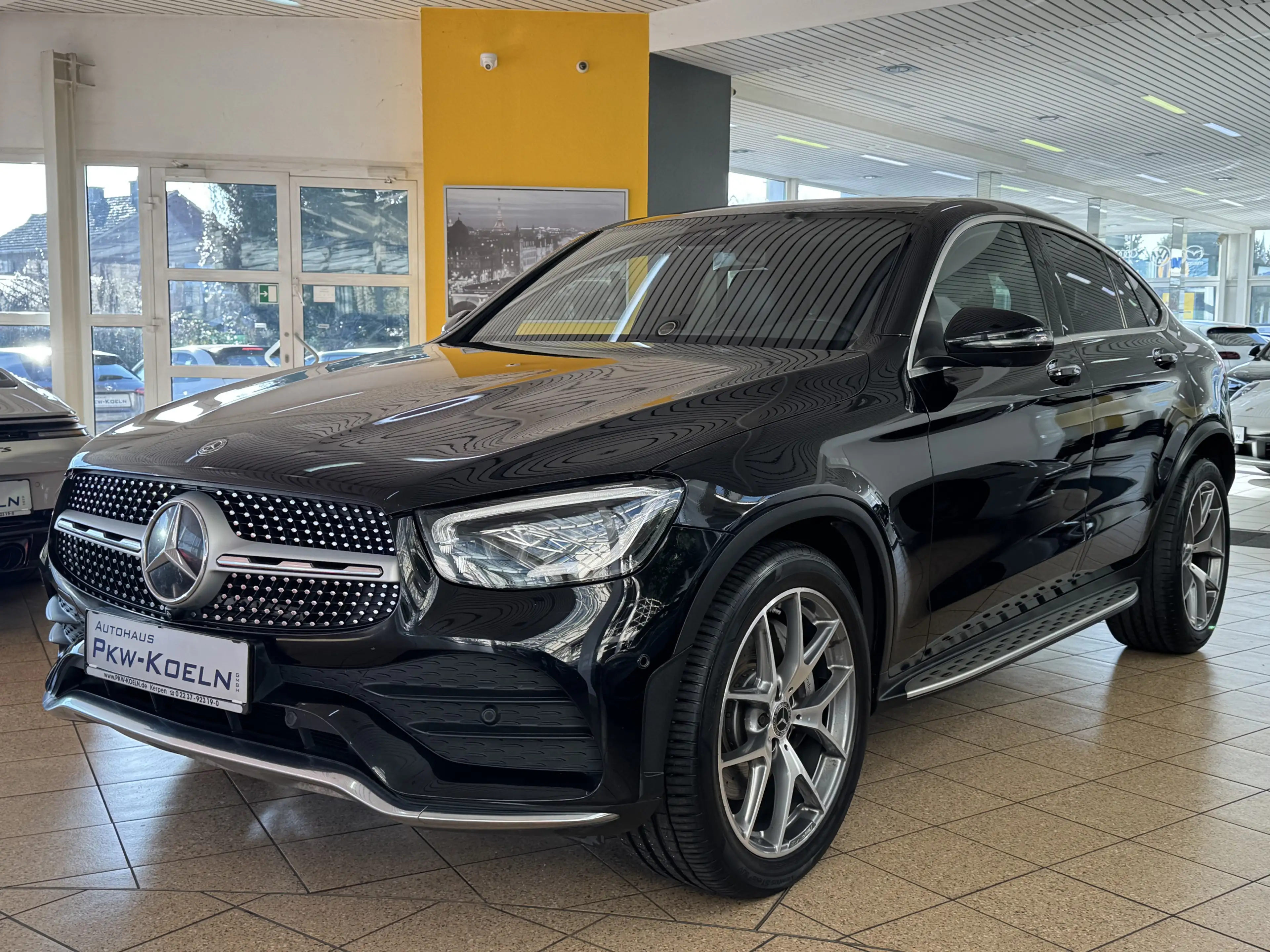 Mercedes-Benz GLC 300 d 4M AMG-LiNE*ESSD*KAMERA*KEY GO*LED*360