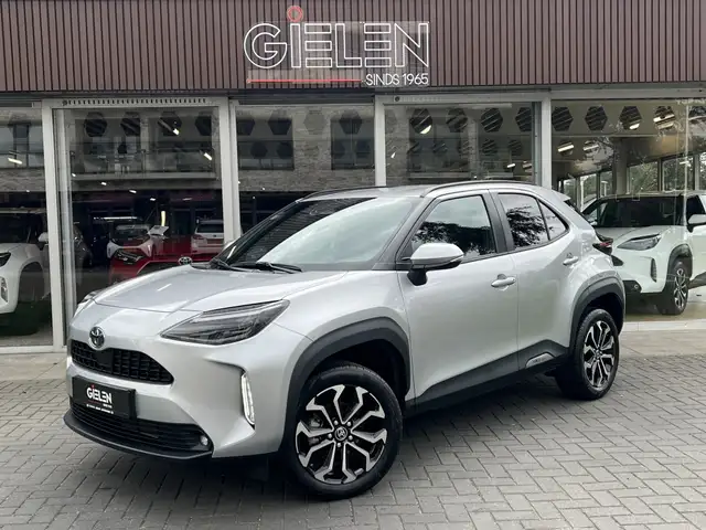Toyota Yaris Cross 1.5 Hybrid 116 Dynamic Plus | Stoel + Stuurverwarm