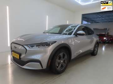 Extended RWD 98 kWh | SOH 91% | Trekhaak | CarPlay