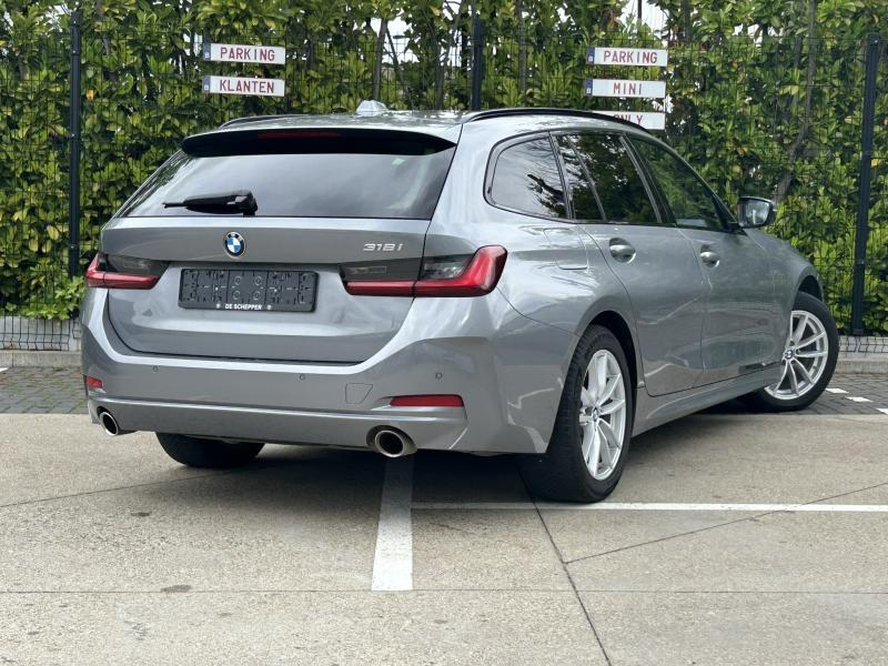 BMW 318 Touring — photo 5