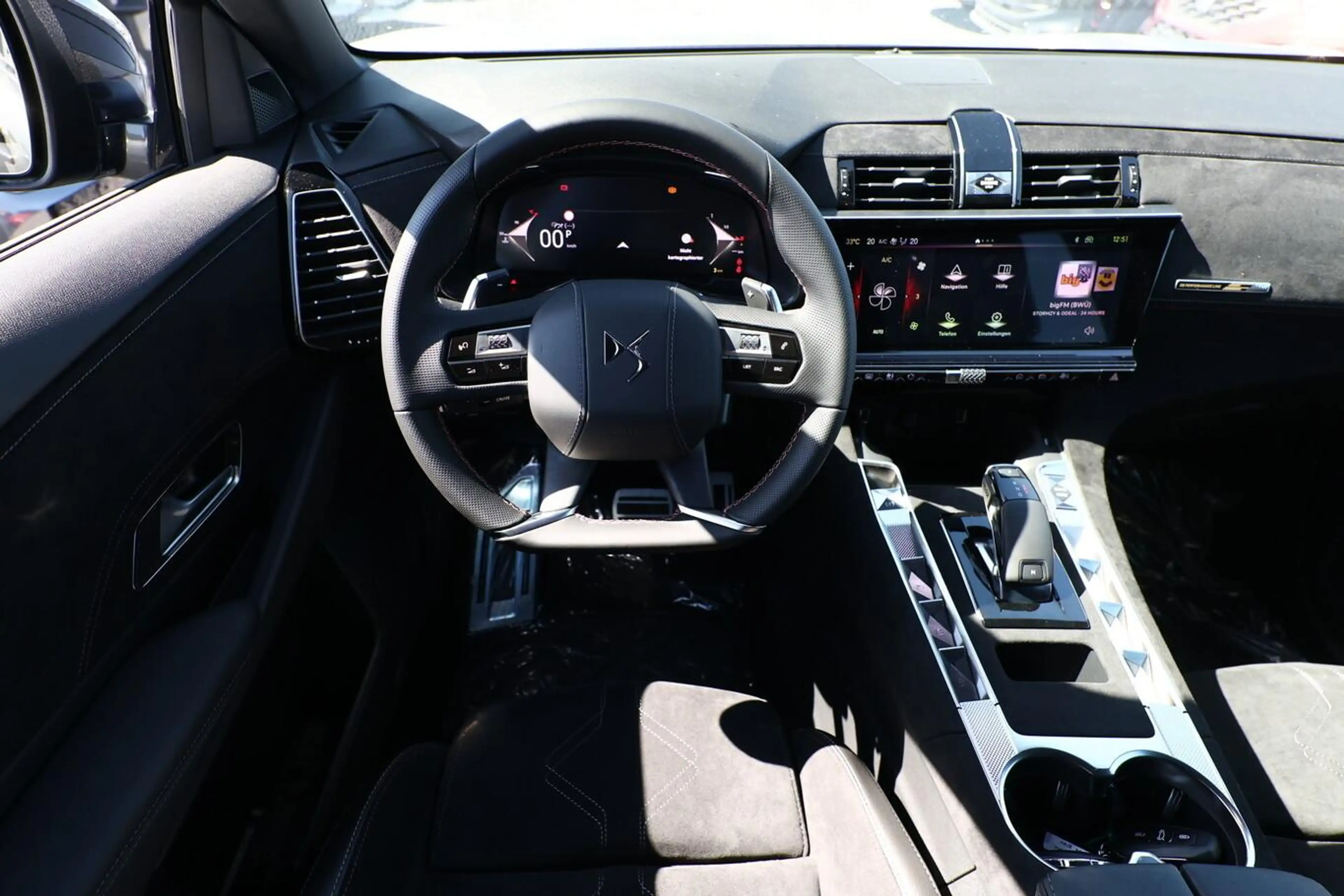 DS Automobiles DS 7 Performance Line DS7 eHK 360° ACC eSitze SHZ Na... — photo 7