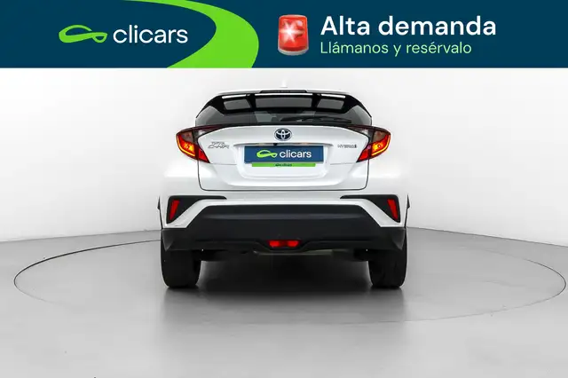 Toyota C-HR view 4