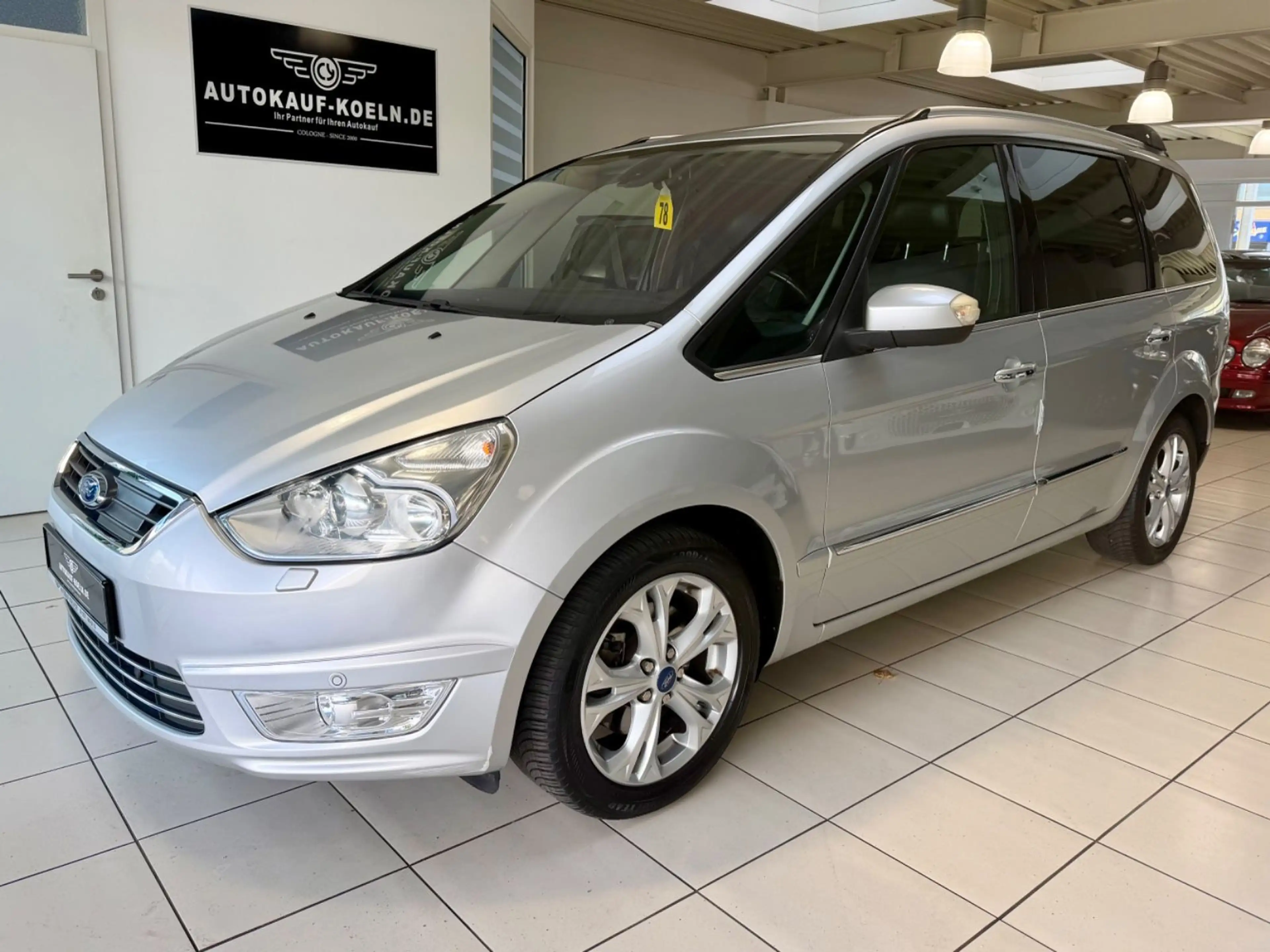 Ford Galaxy 2,0 Titanium Automatik/Leder/Navi/AHK/Alu