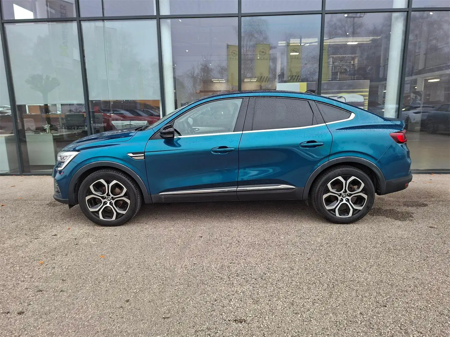 Renault Arkana E-Tech Hybrid 145 Intens Blau - 2