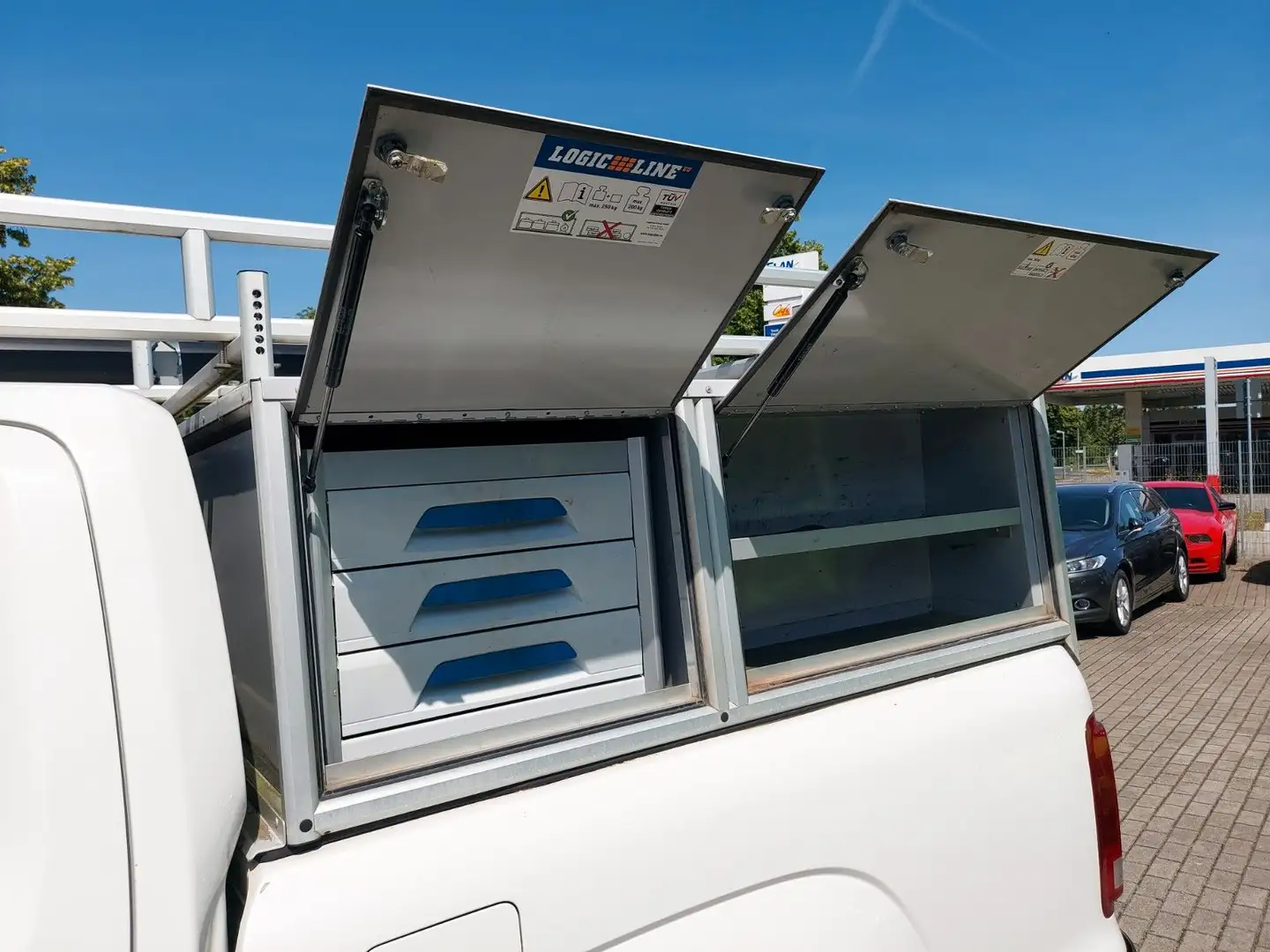 Volkswagen Amarok DoubleCab Klima AHK White - 2
