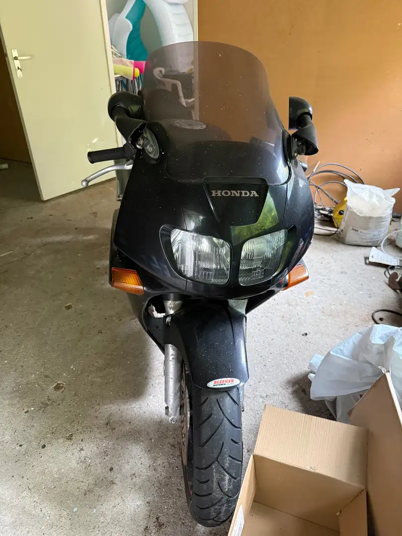 Honda VFR 750 Zwart - 2