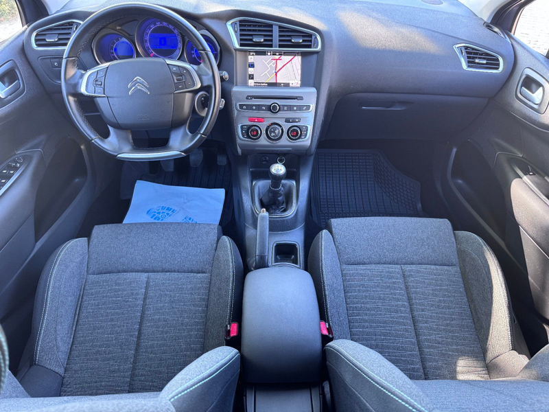 Citroen C4 Lim.*SPORTPAKET*NAVI*2xPDC*TOTWINKELAS.* — photo 2