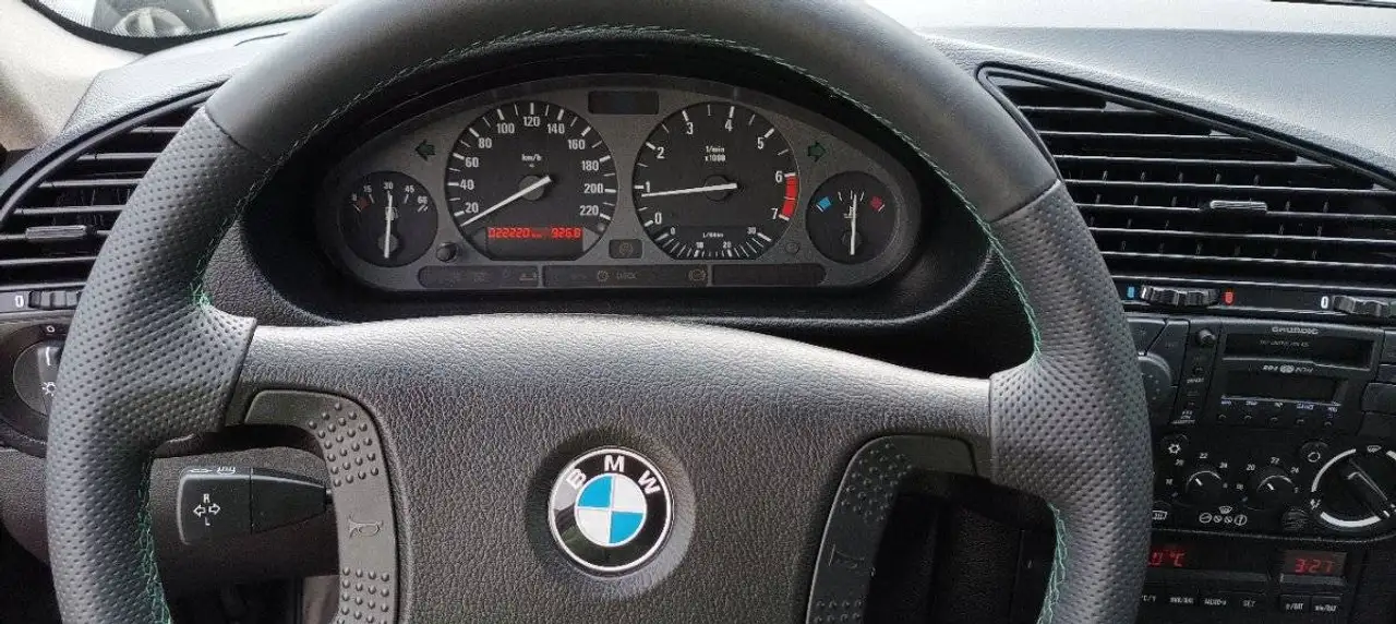 BMW 316i, foto 7