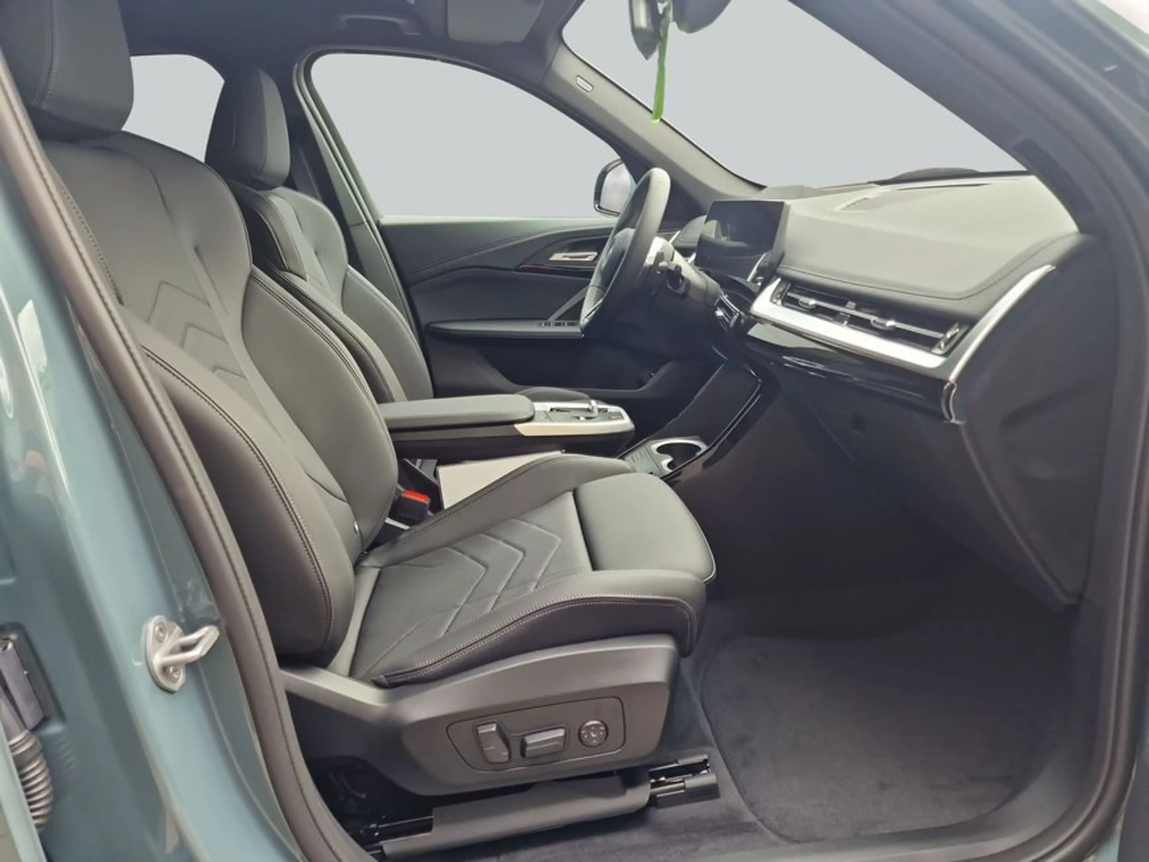 BMW X1 xDrive30e Aut. M Sportpaket 110 kW, 5-türig — photo 13