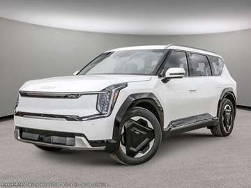 Land w/Premium Package | AWD | LEATHER | NAV | SUN