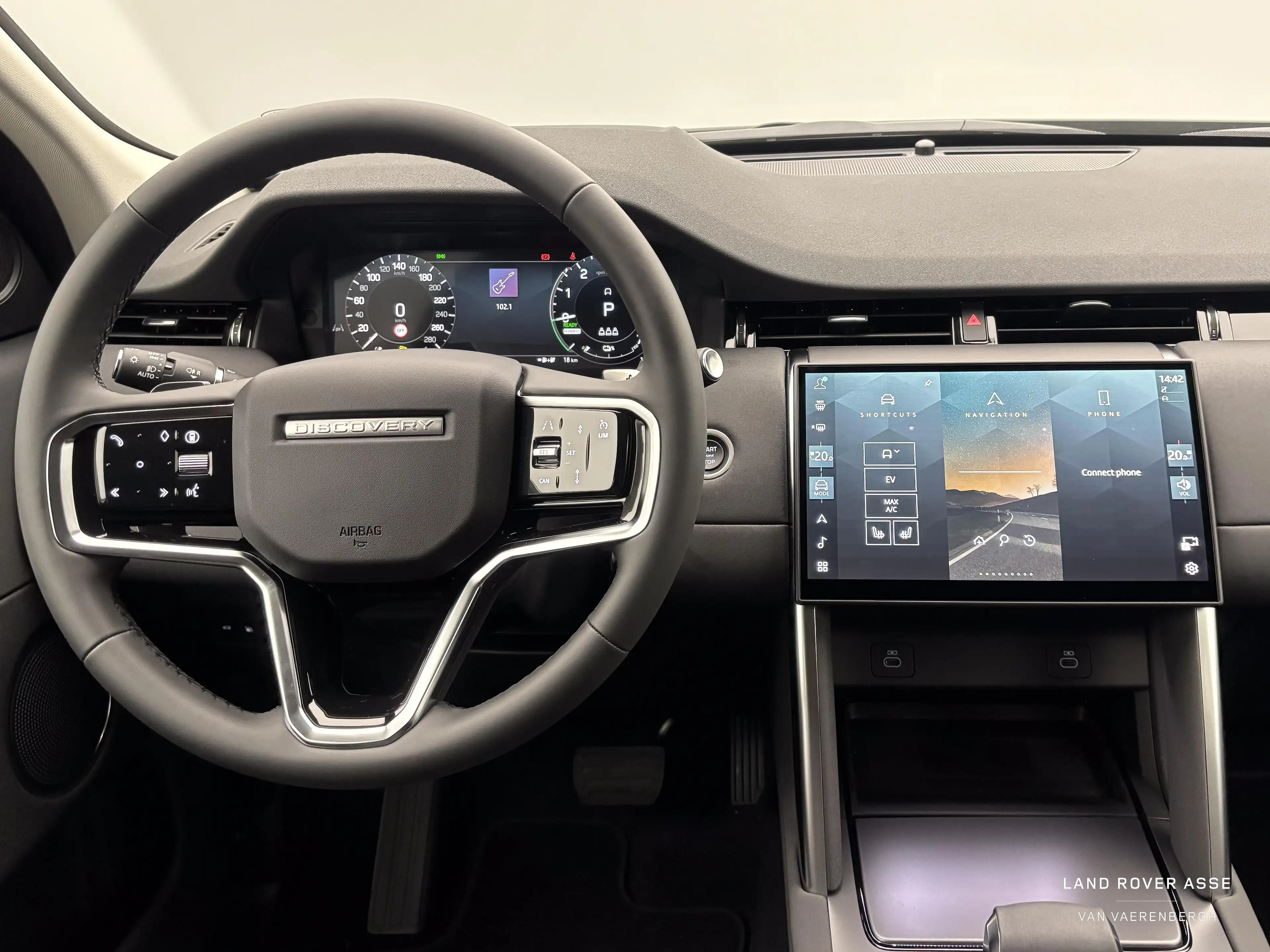 Land Rover Discovery Sport P270e S AWD Auto. 25.5MY — photo 12