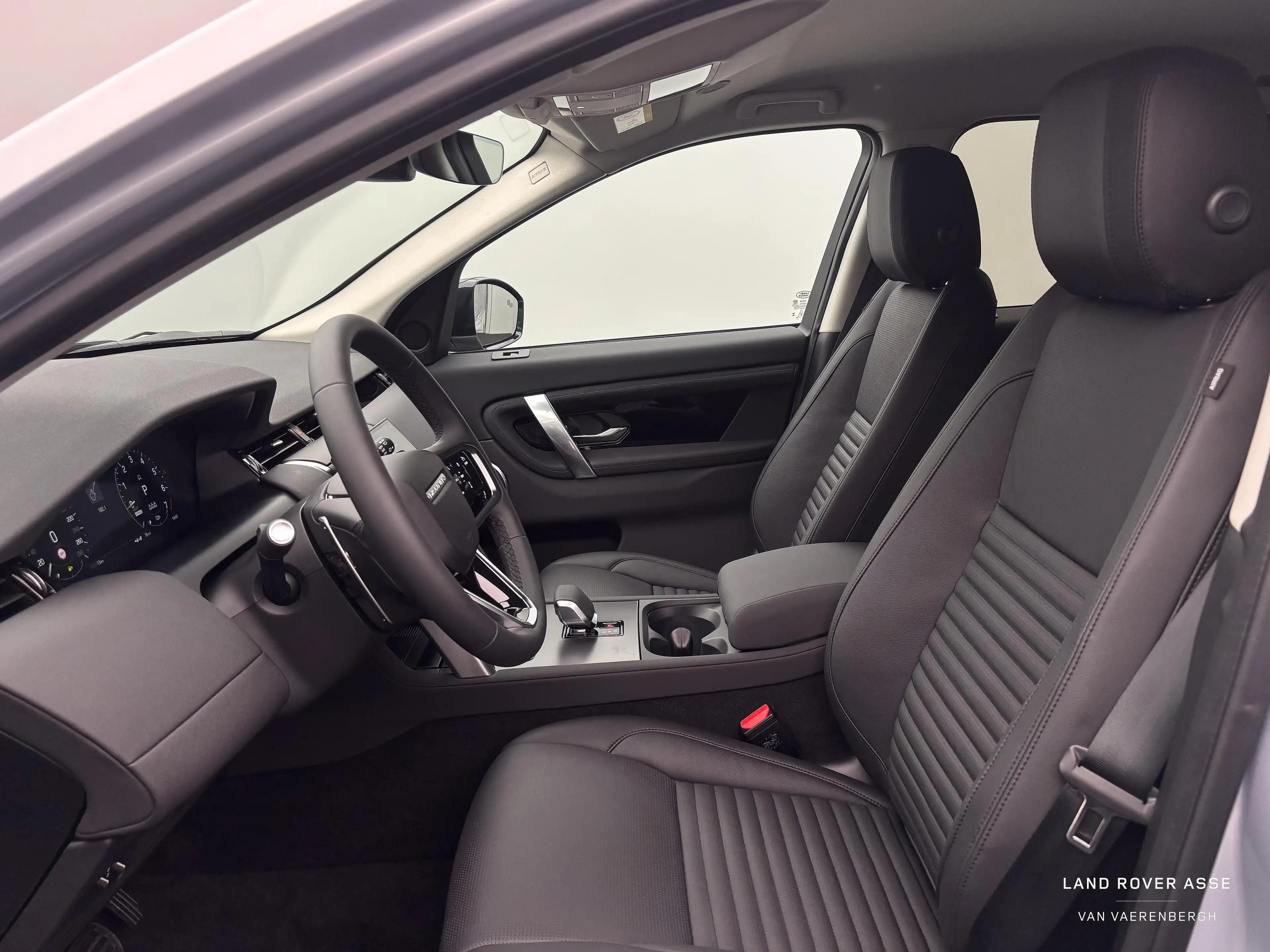 Land Rover Discovery Sport P270e S AWD Auto. 25.5MY — photo 10