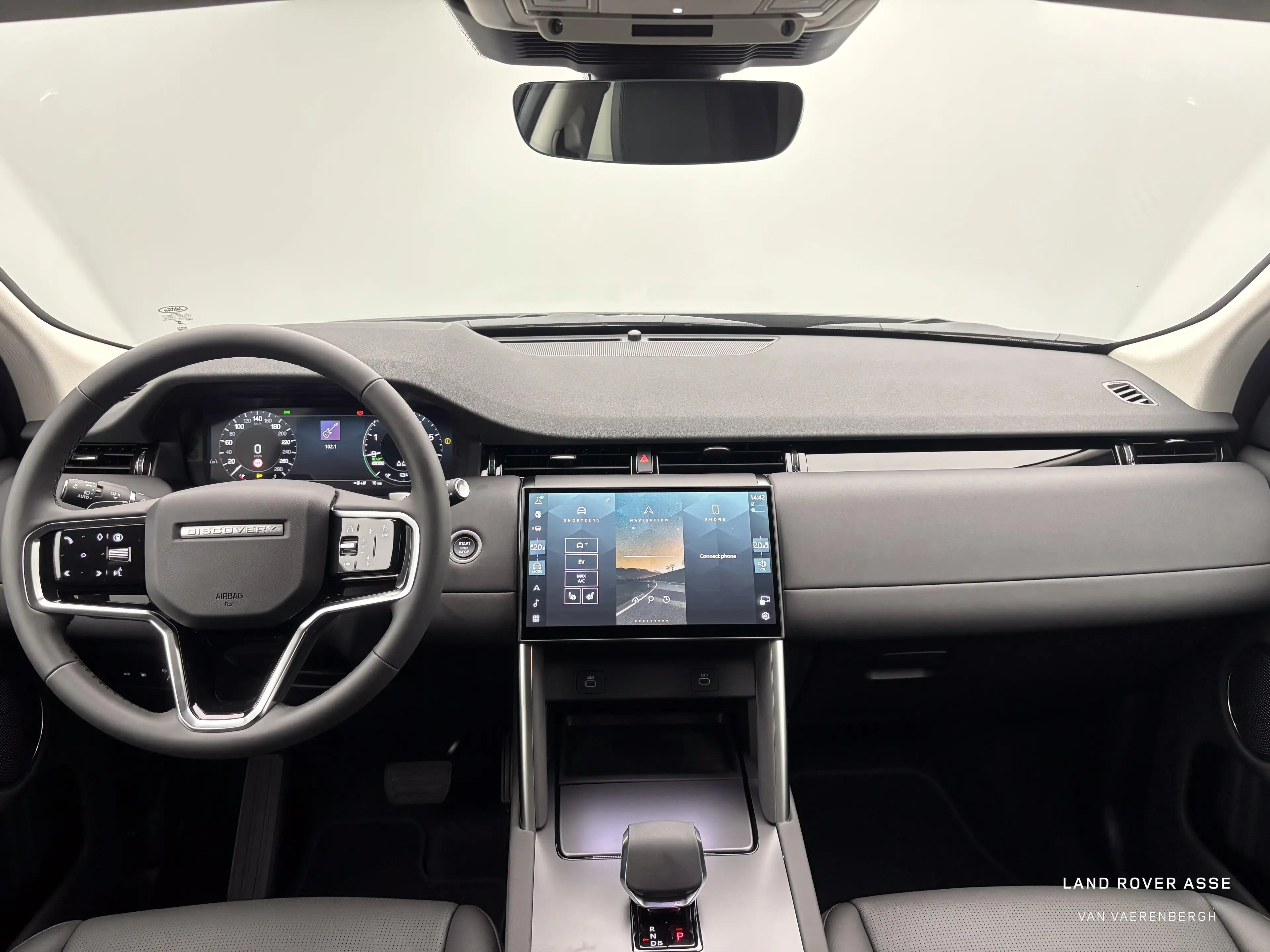 Land Rover Discovery Sport P270e S AWD Auto. 25.5MY — photo 4